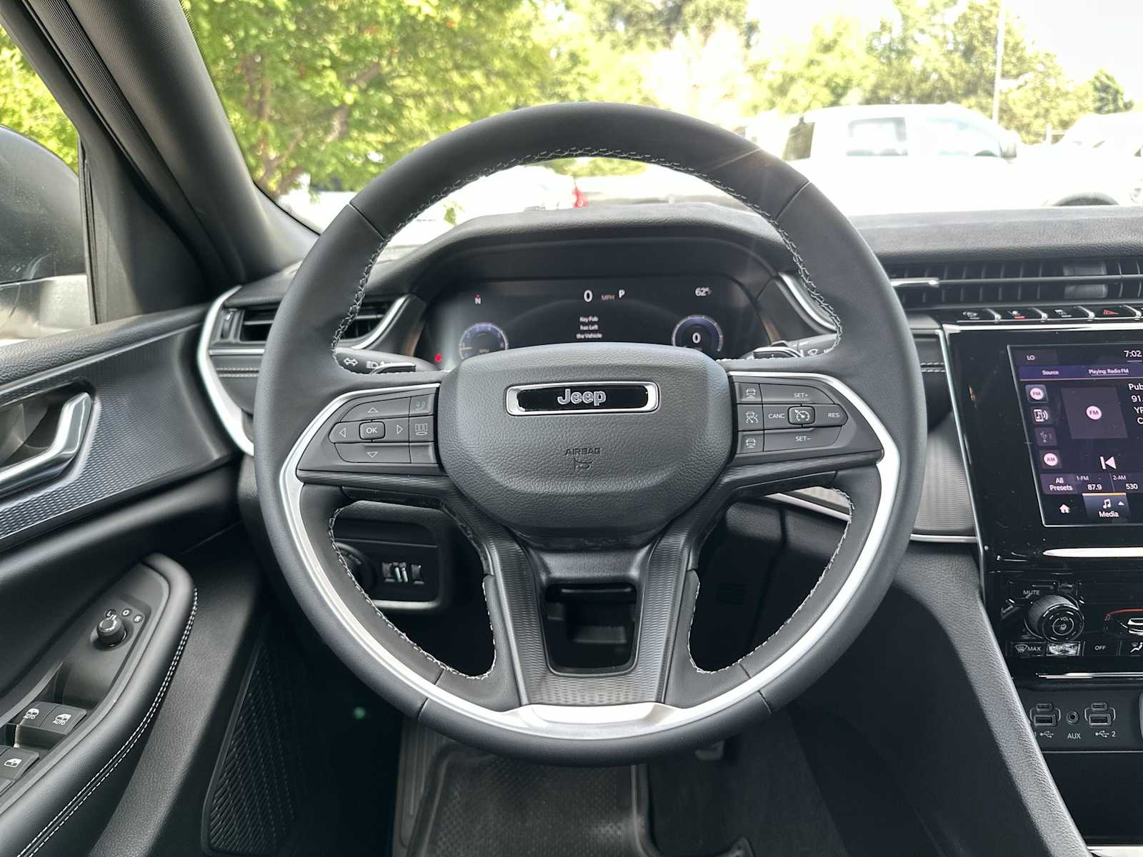 Thumbnail: 2025 Jeep Grand Cherokee - 11