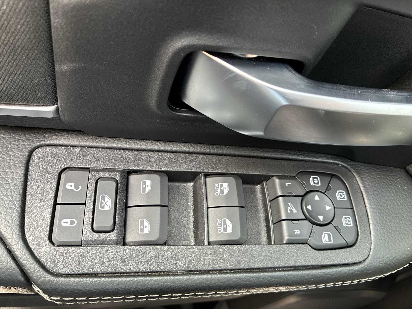 Thumbnail: 2026 RAM 2500 - 15