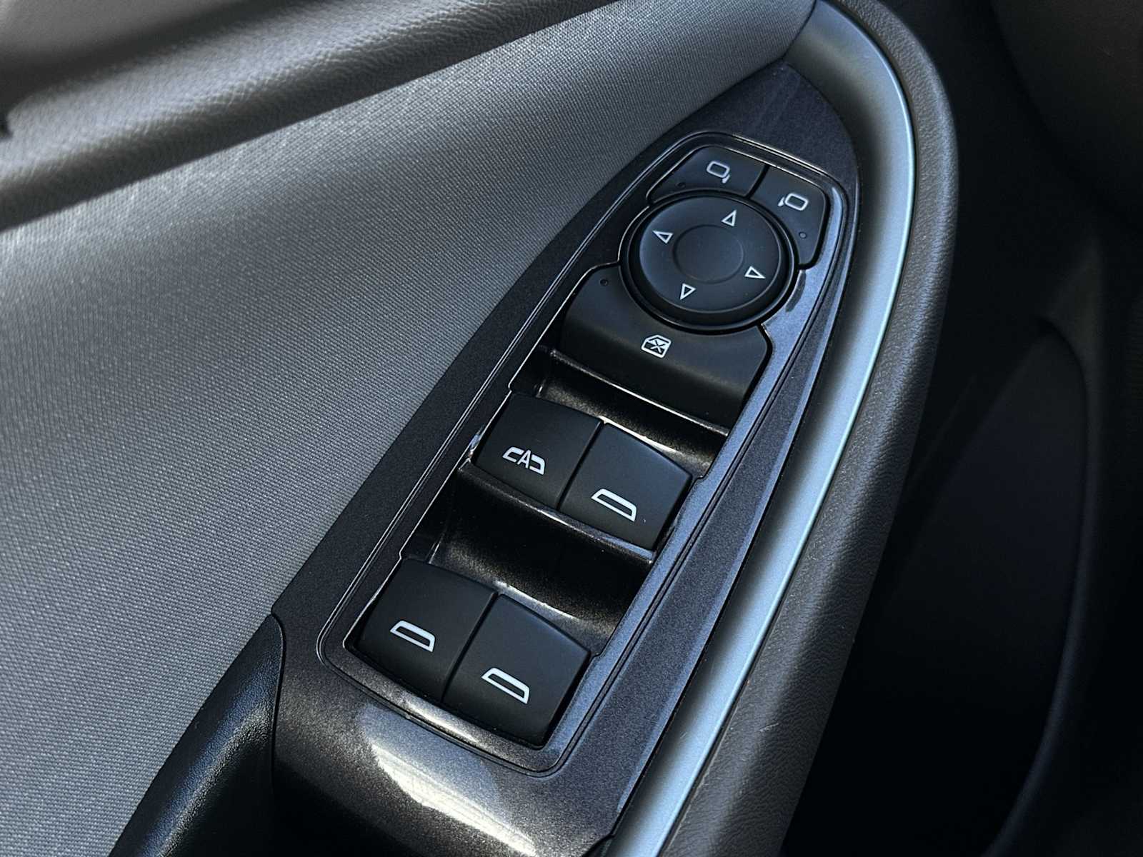 Thumbnail: 2024 Chevrolet Malibu - 15