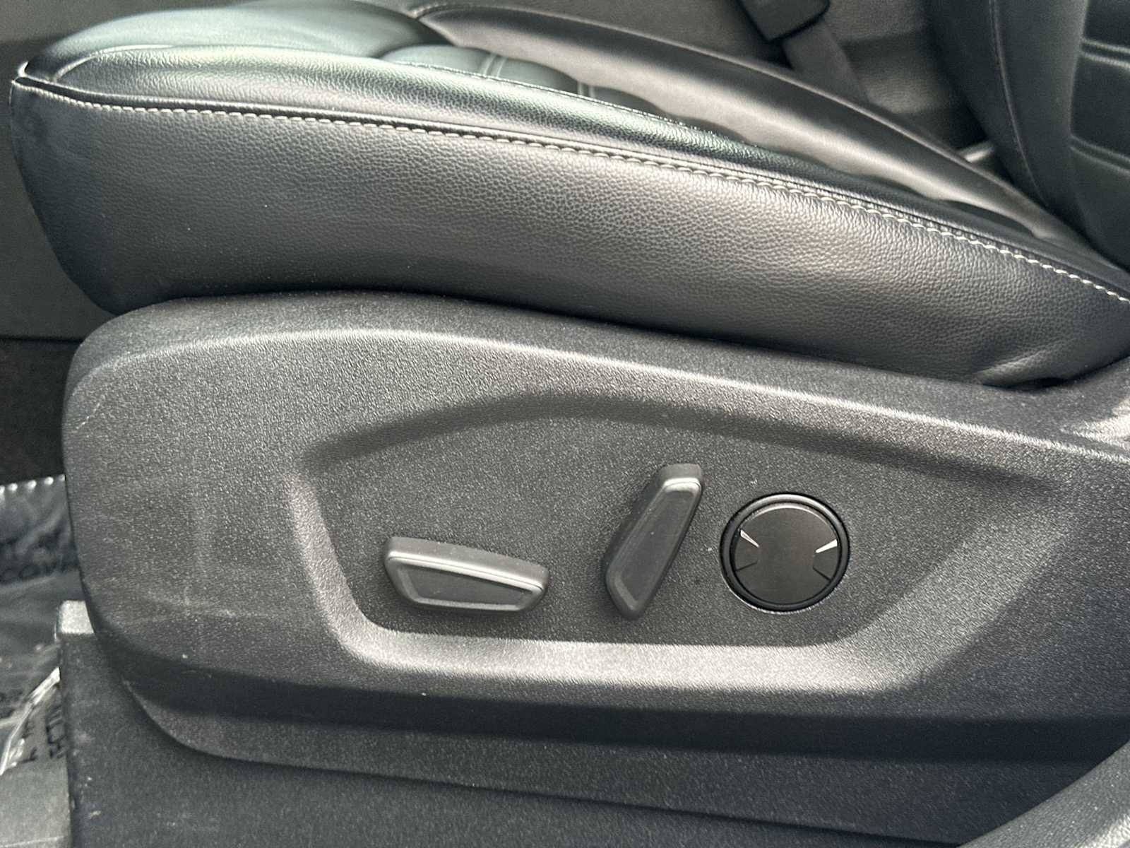 Thumbnail: 2024 Ford Edge - 14