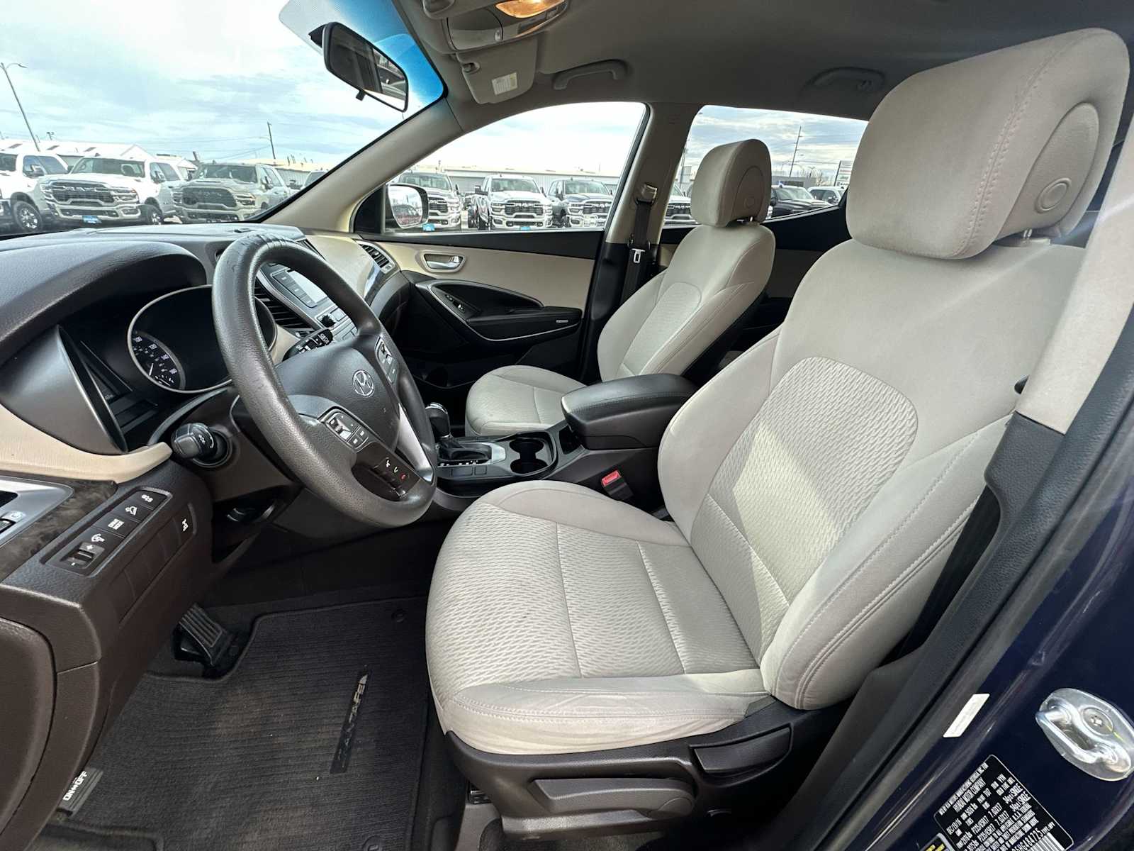 Thumbnail: 2017 Hyundai Santa Fe - 13