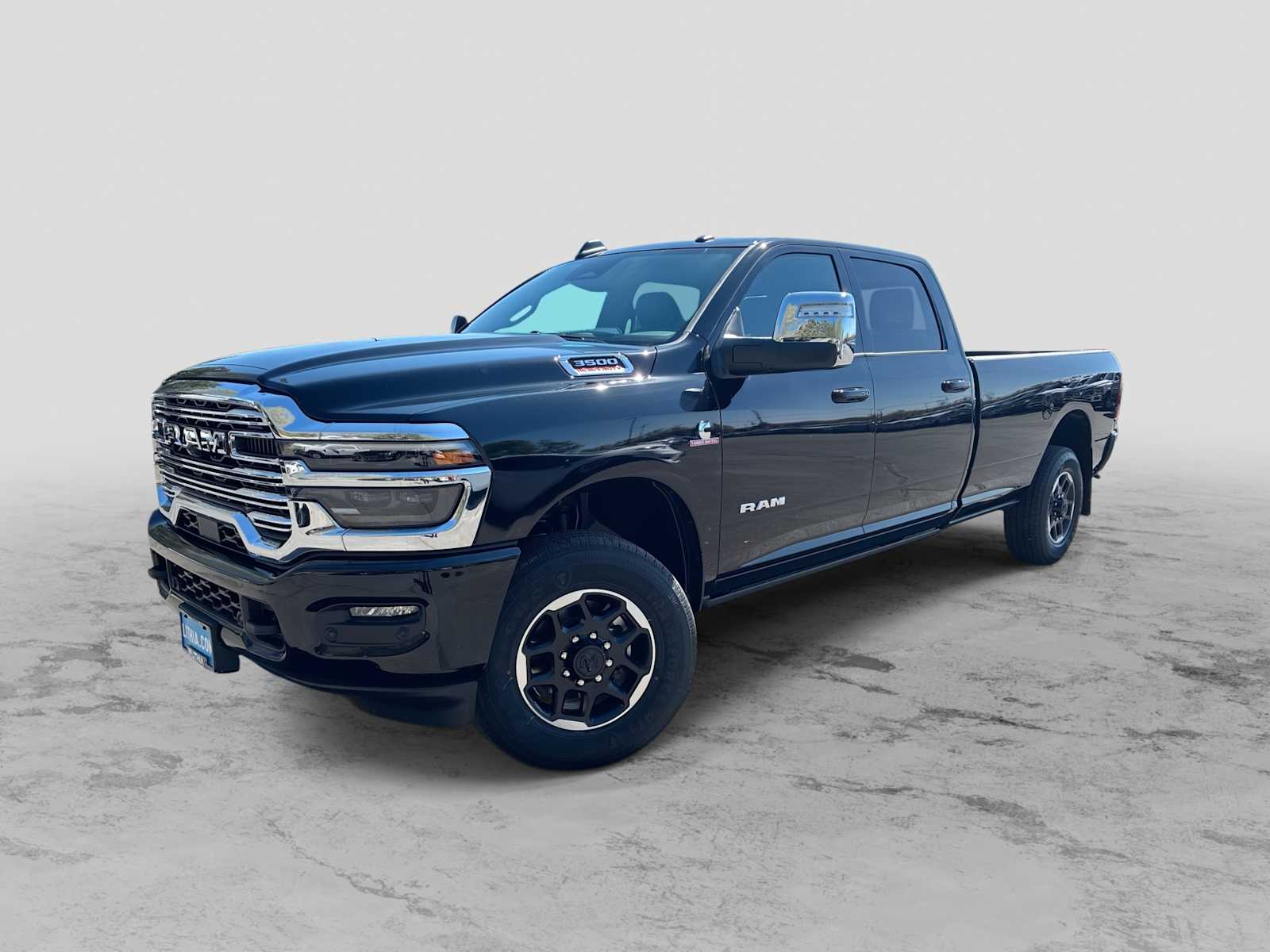 2026 RAM 3500 Laramie 4X4 Crew Cab LWB's photo