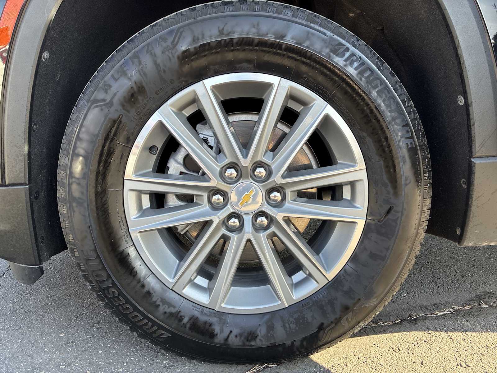 Thumbnail: 2022 Chevrolet Traverse - 18