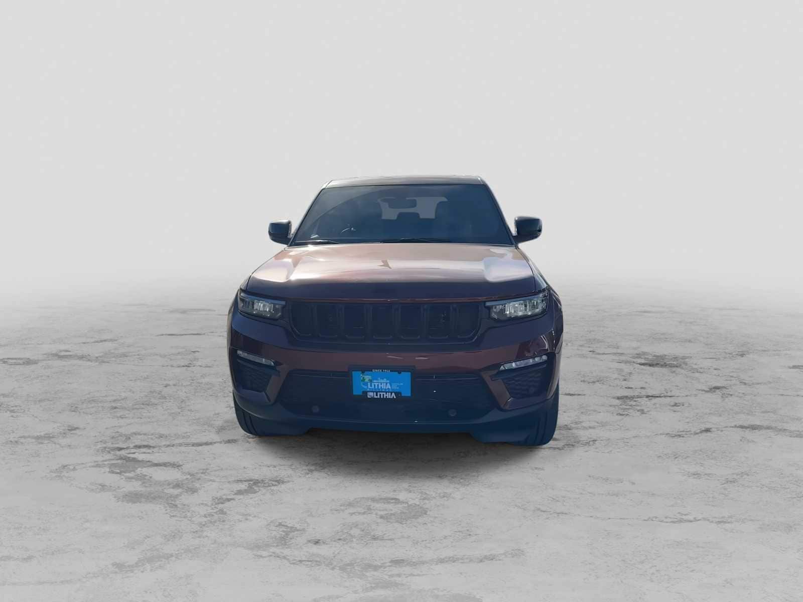 Thumbnail: 2025 Jeep Grand Cherokee - 3