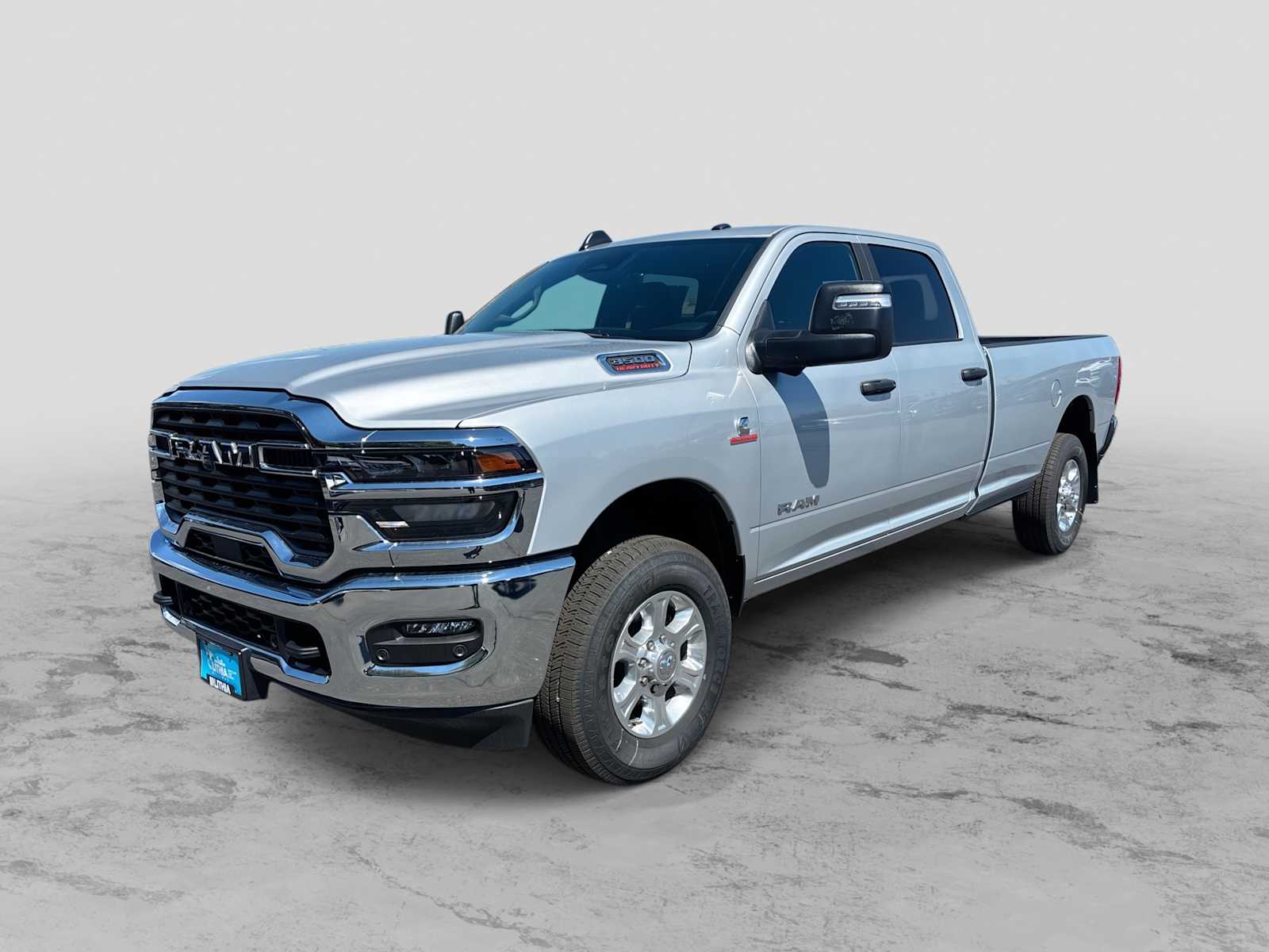 2026 Ram 3500 BIG HORN CREW CAB 4X4 8' BOX Pickup