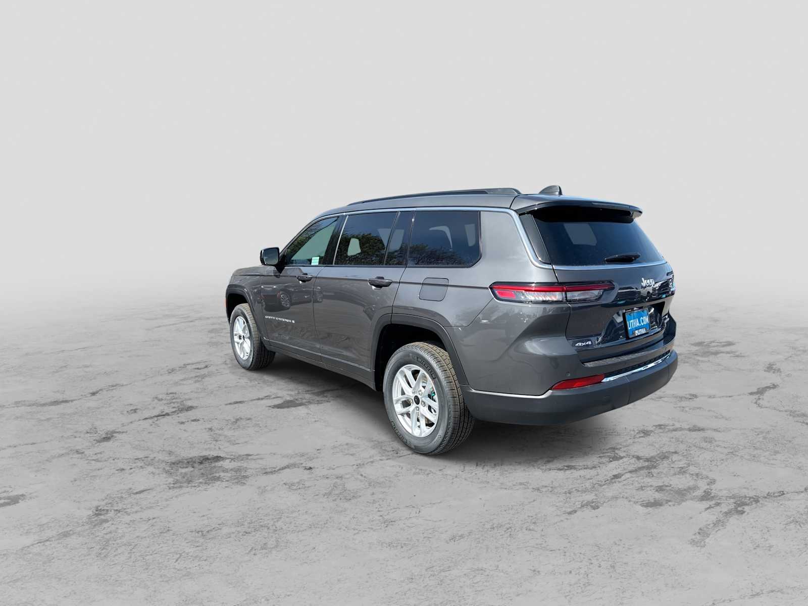 Thumbnail: 2026 Jeep Grand Cherokee - 6