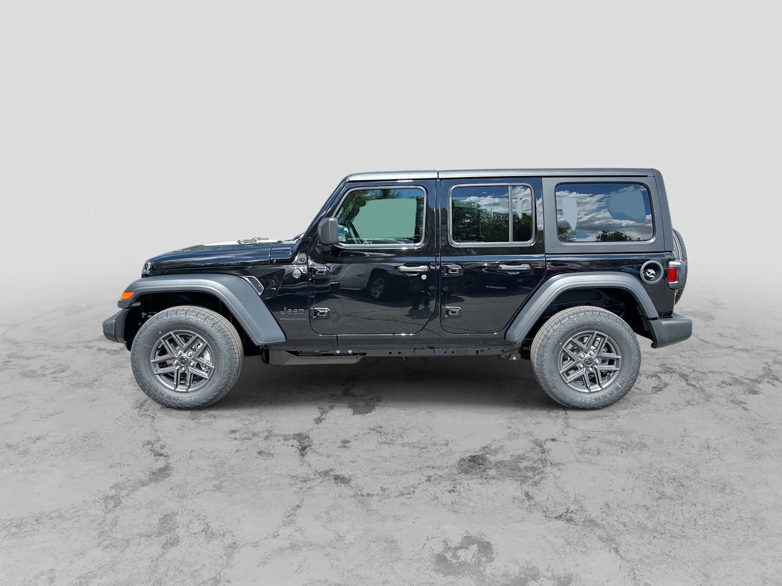 Thumbnail: 2026 Jeep Wrangler - 5
