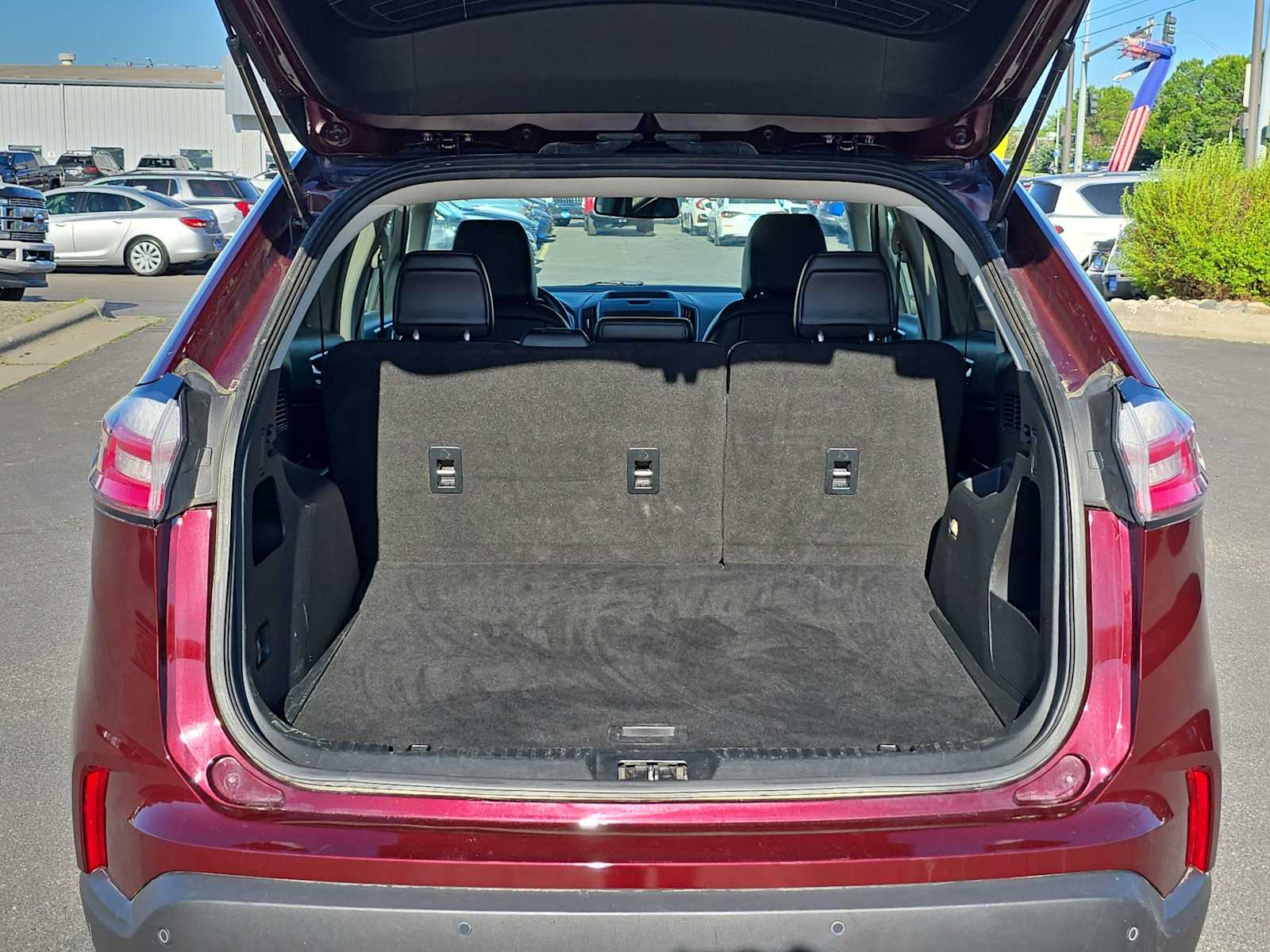 2020 Ford Edge SEL 18