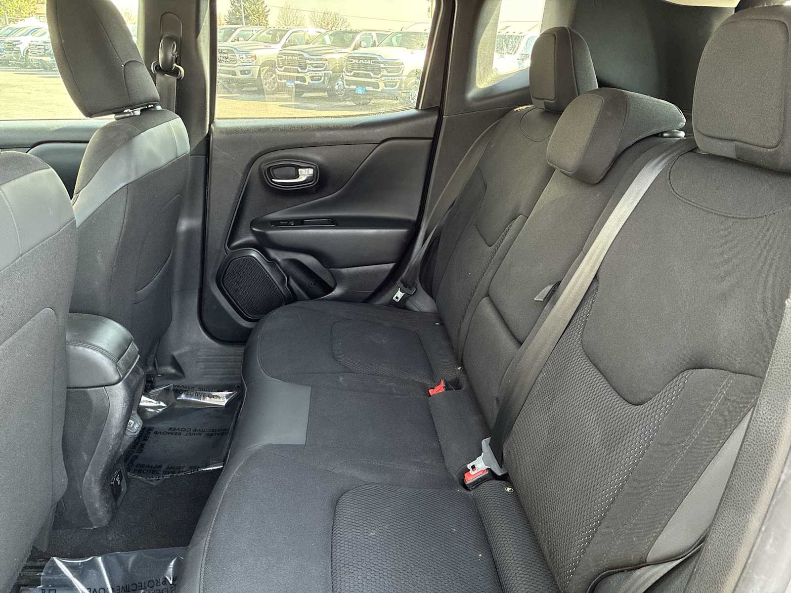 Thumbnail: 2019 Jeep Renegade - 23