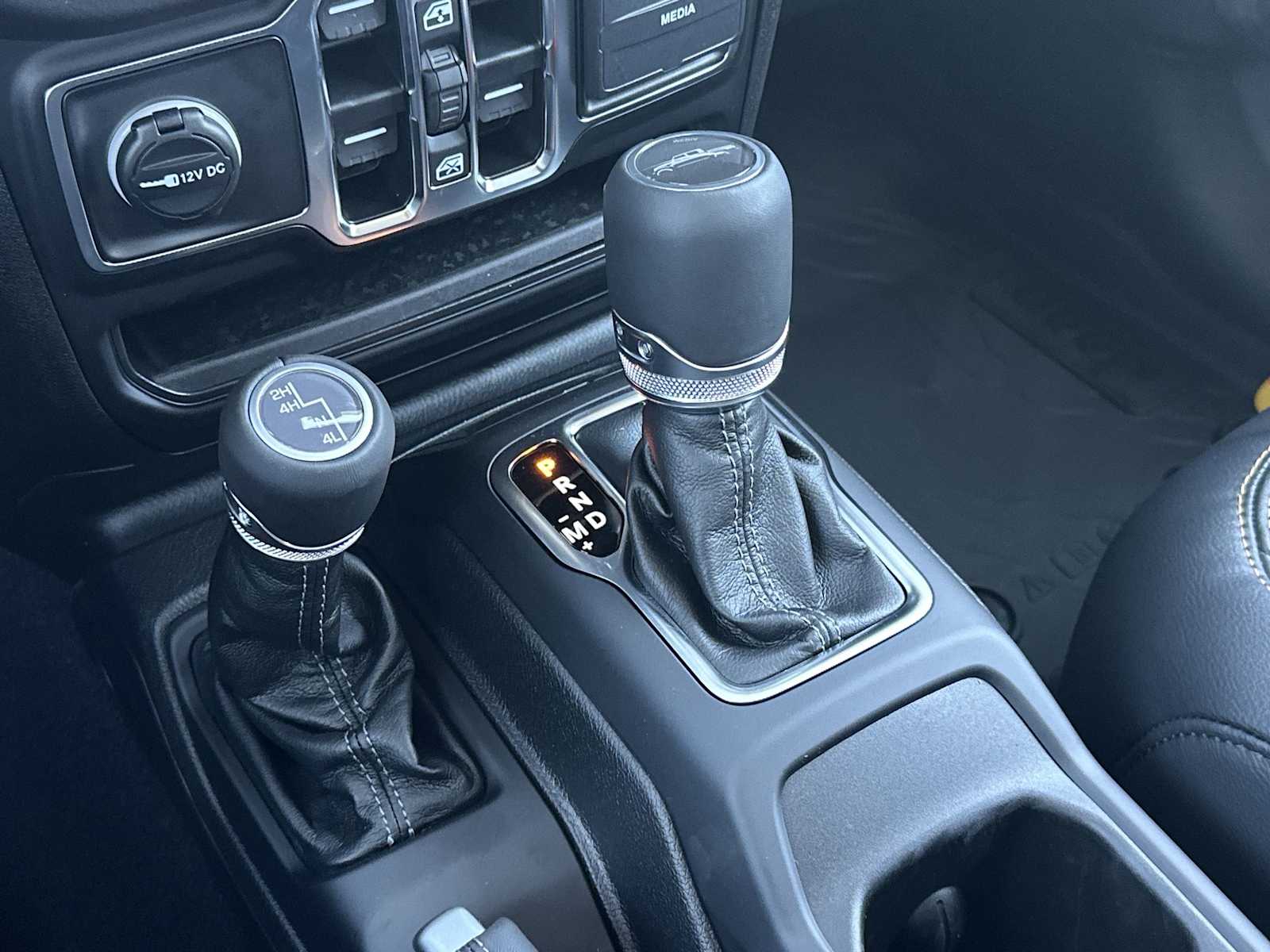 Thumbnail: 2025 Jeep Gladiator - 20