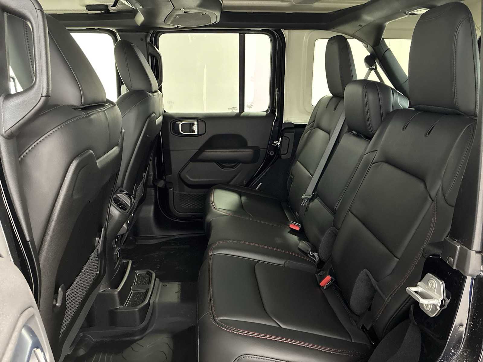 Thumbnail: 2026 Jeep Wrangler - 25