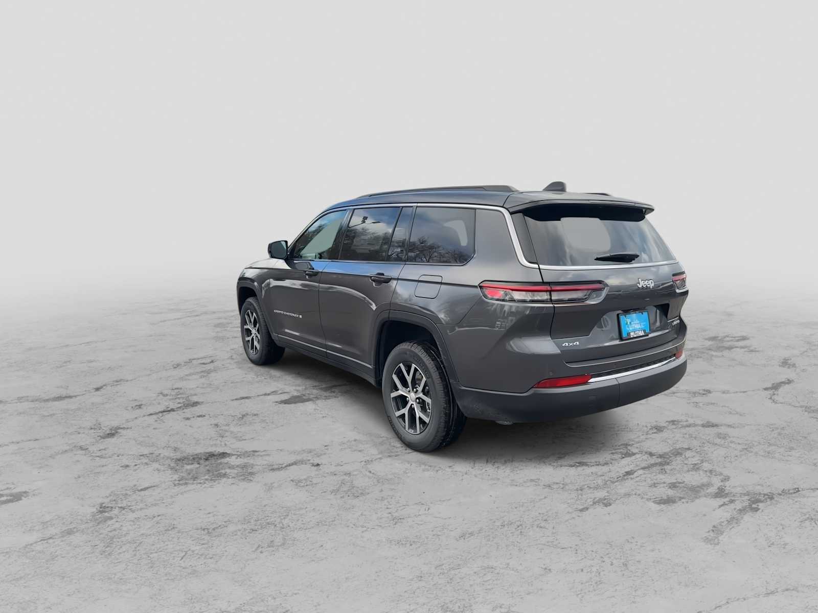 Thumbnail: 2025 Jeep Grand Cherokee - 6