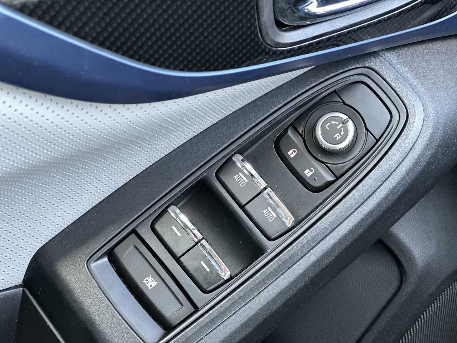 Thumbnail: 2020 Subaru Crosstrek - 15
