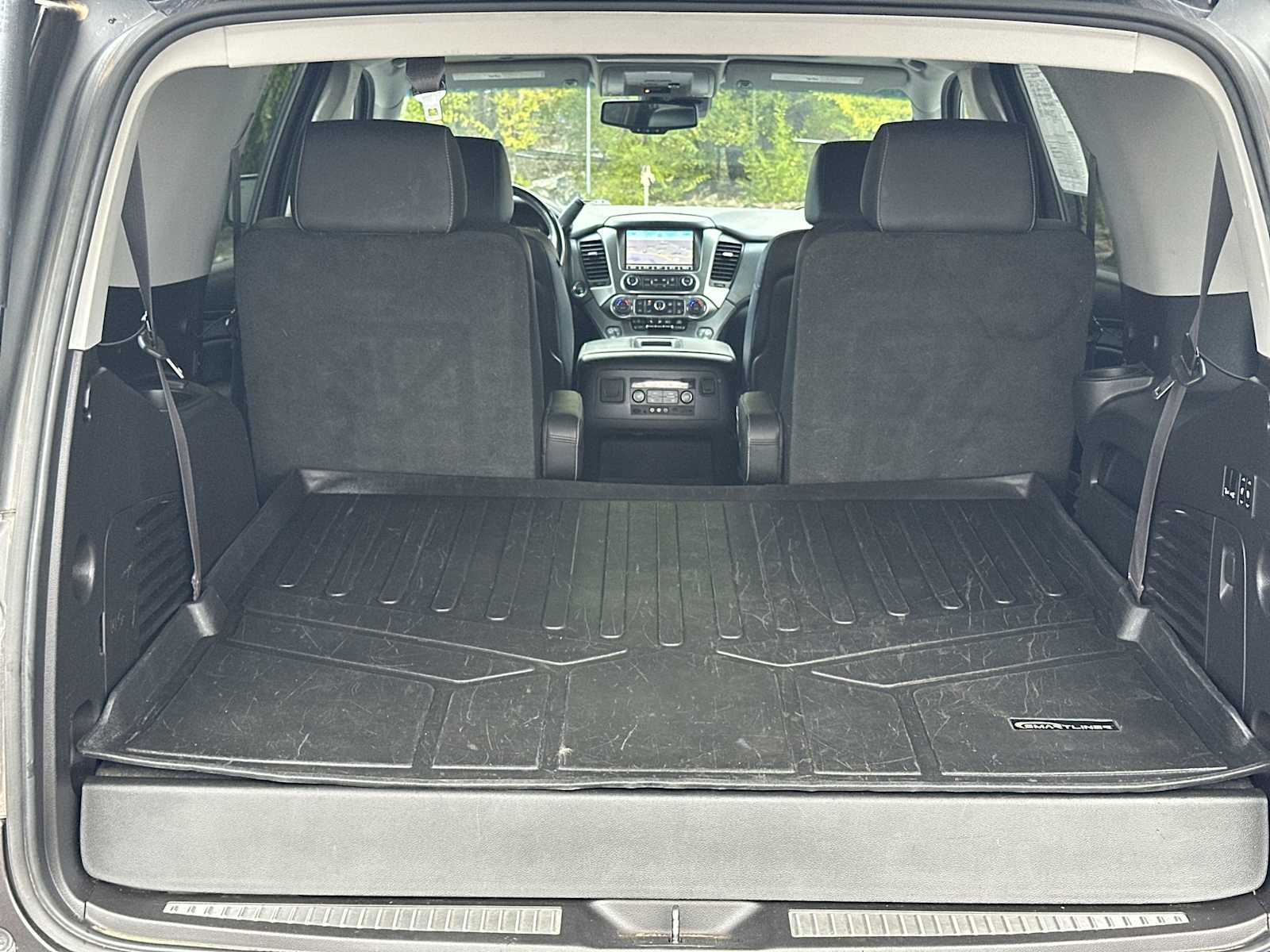 Thumbnail: 2015 Chevrolet Tahoe - 20