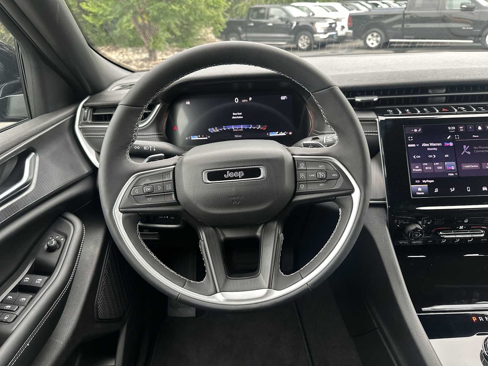 Thumbnail: 2025 Jeep Grand Cherokee - 11