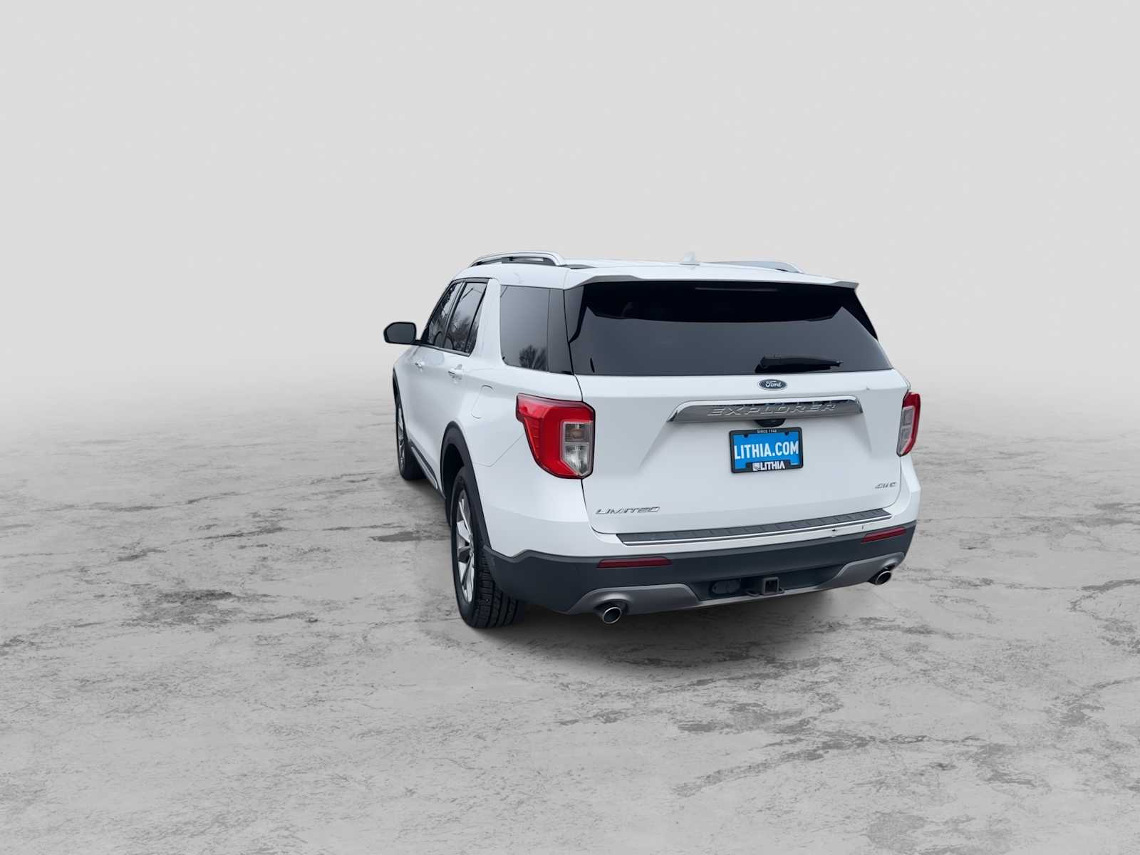 Thumbnail: 2021 Ford Explorer - 6