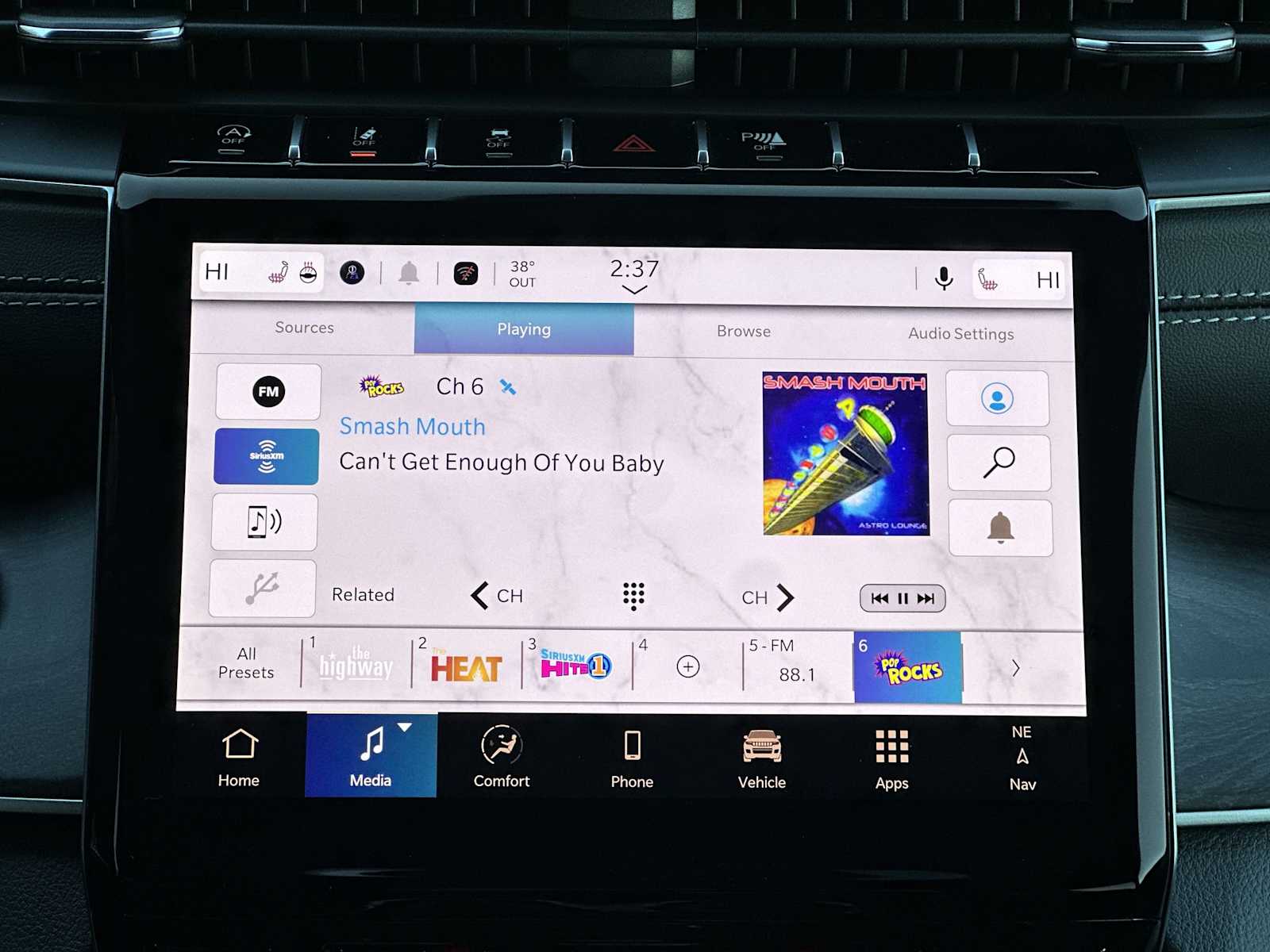 Thumbnail: 2025 Jeep Grand Cherokee - 12