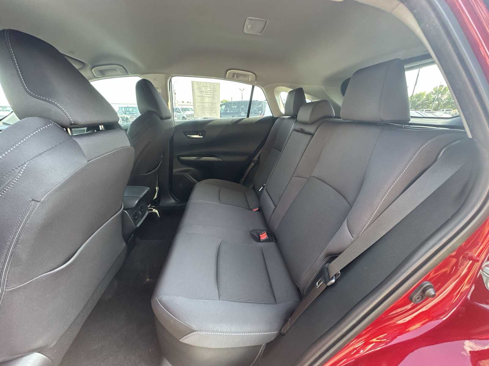 Thumbnail: 2023 Toyota Venza - 22