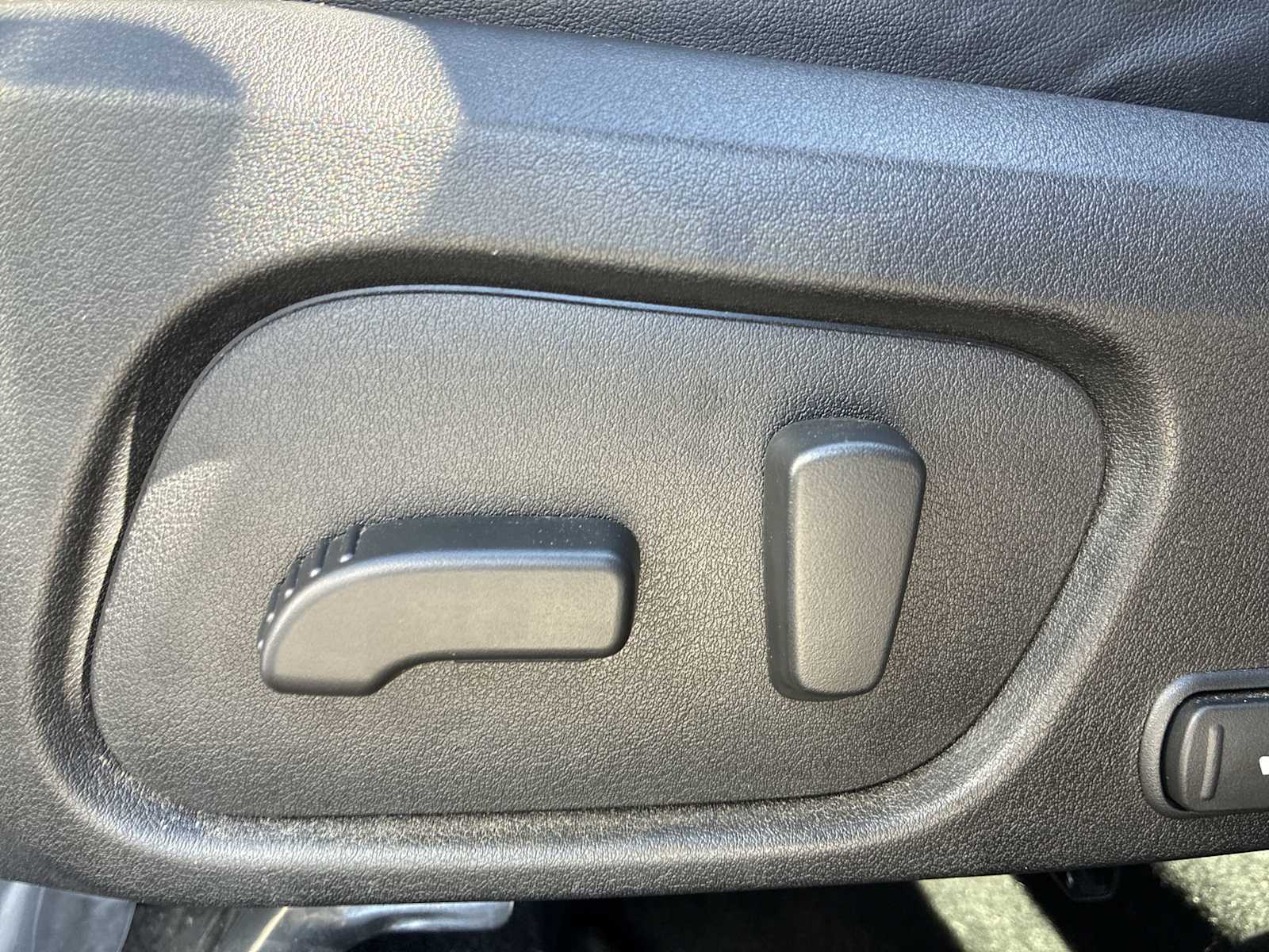 Thumbnail: 2017 Subaru Forester - 14