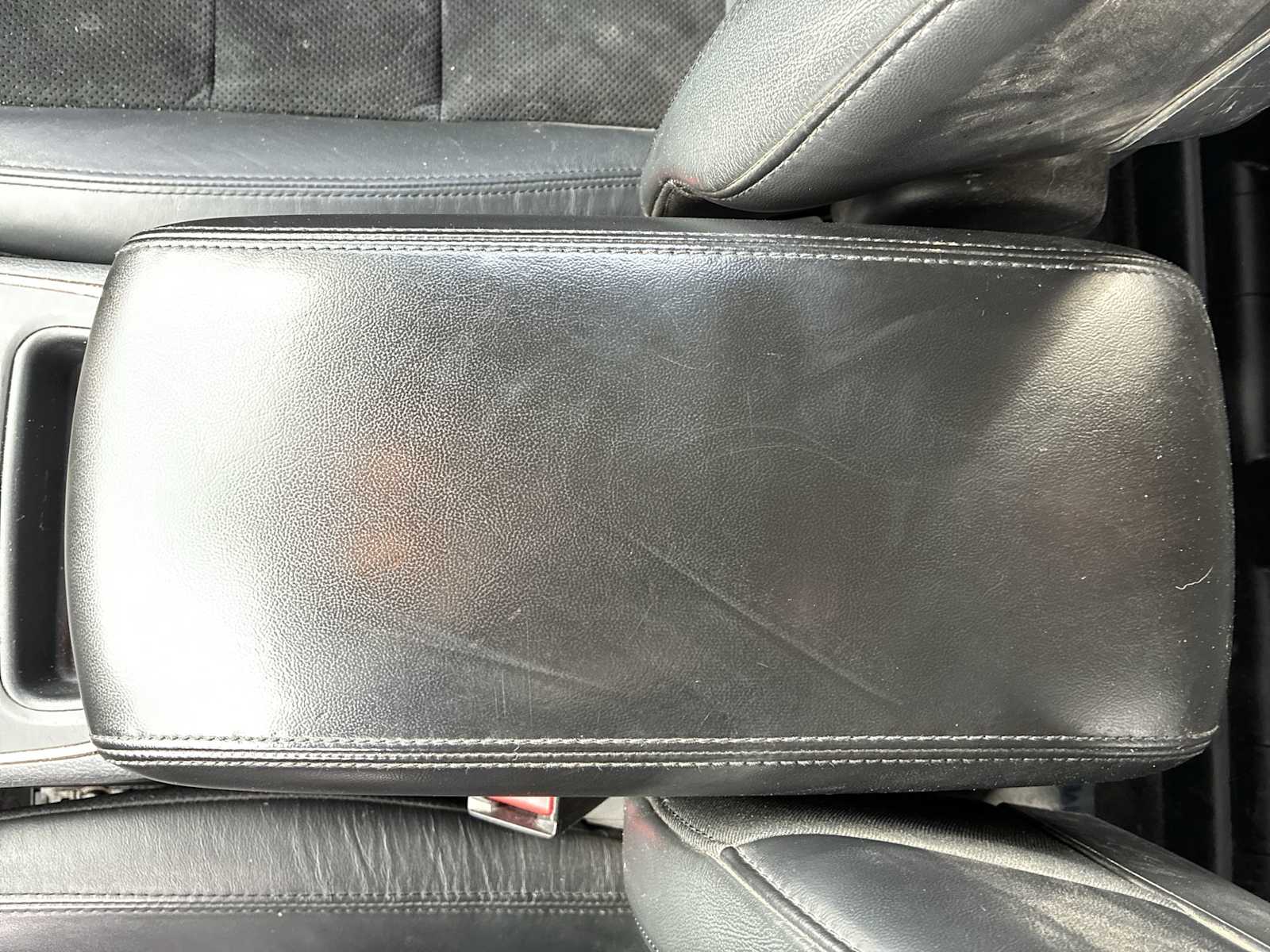 Thumbnail: 2018 Dodge Durango - 21