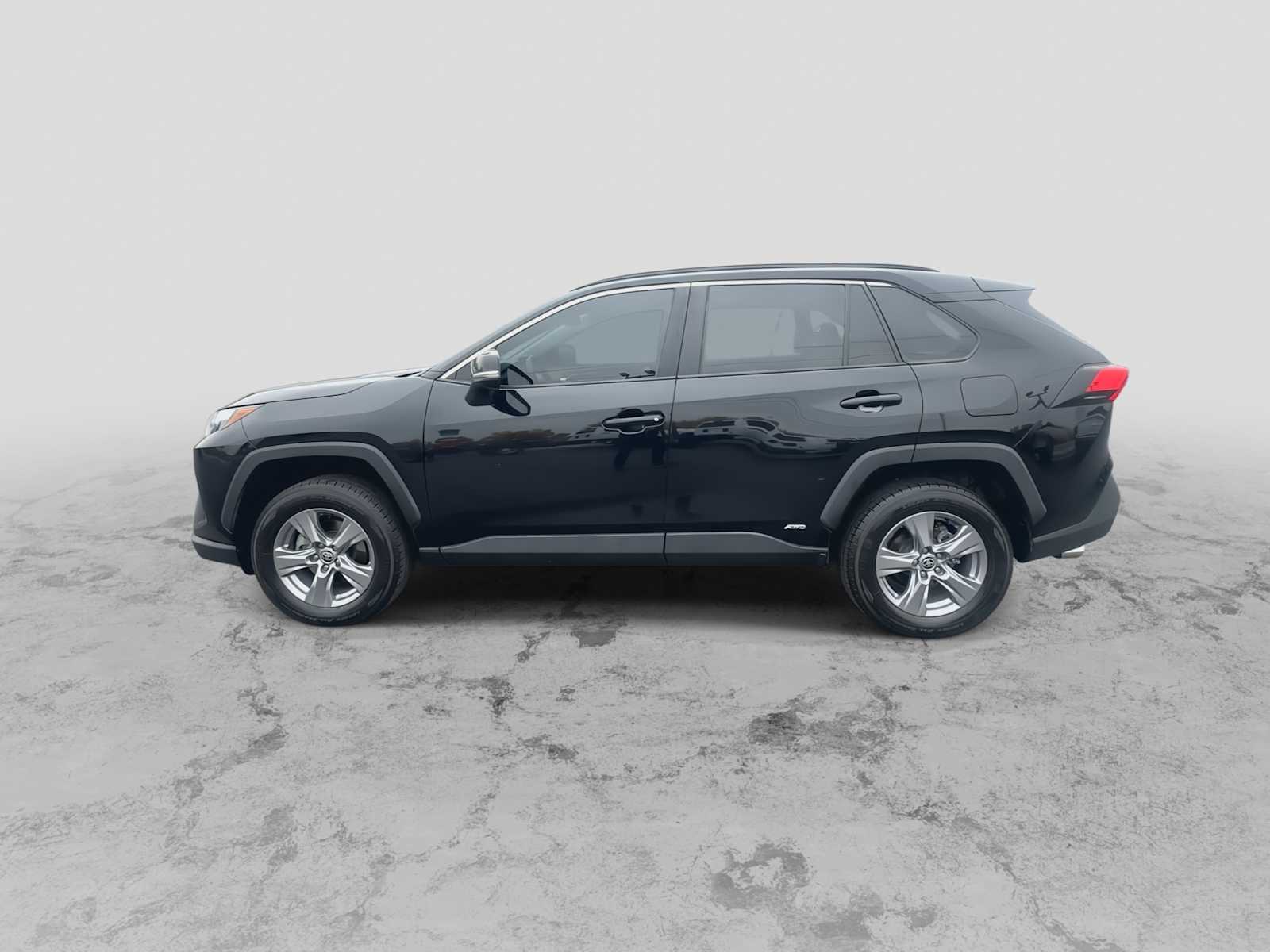 Thumbnail: 2022 Toyota RAV4 - 5