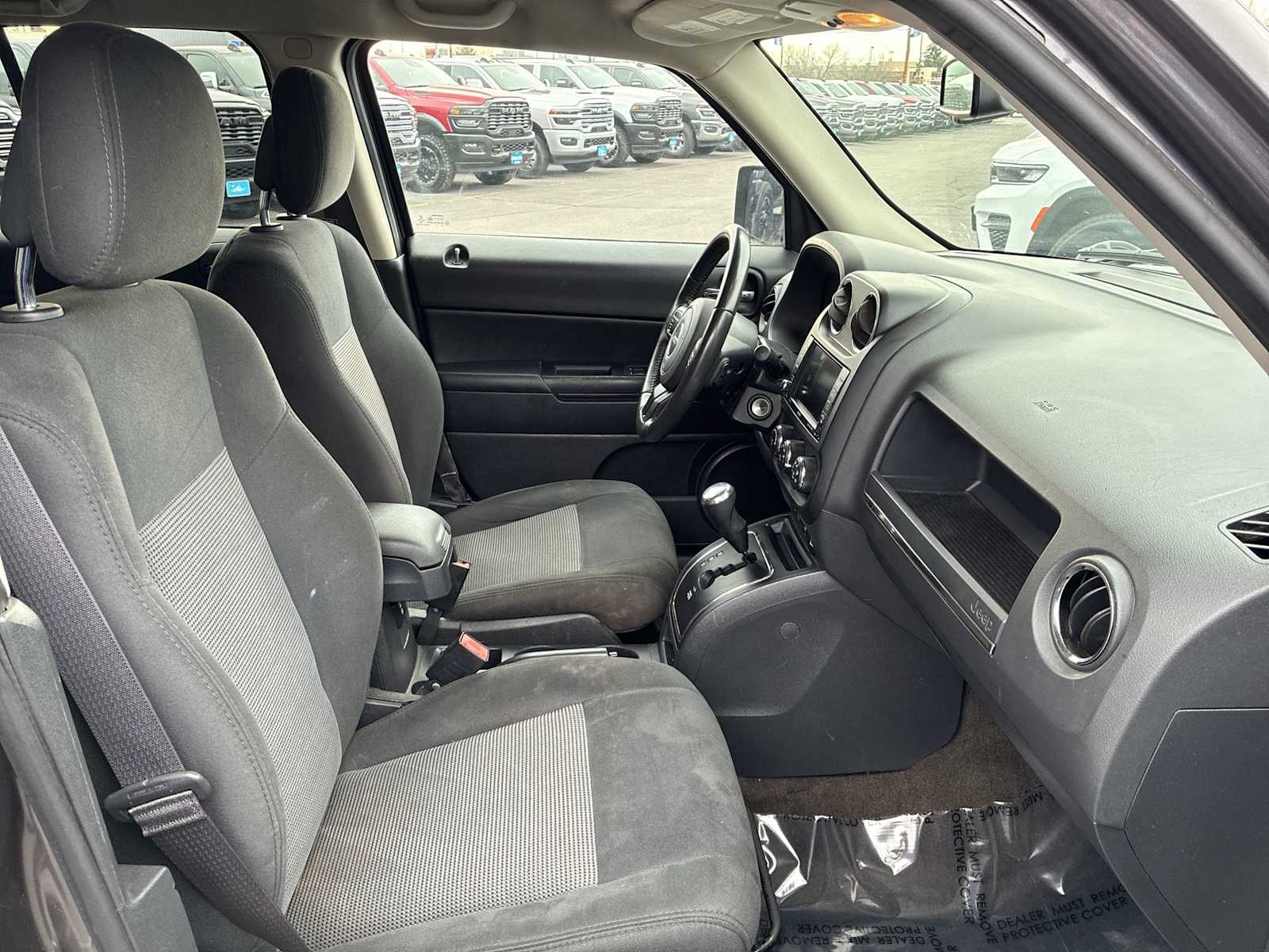 Thumbnail: 2016 Jeep Patriot - 24