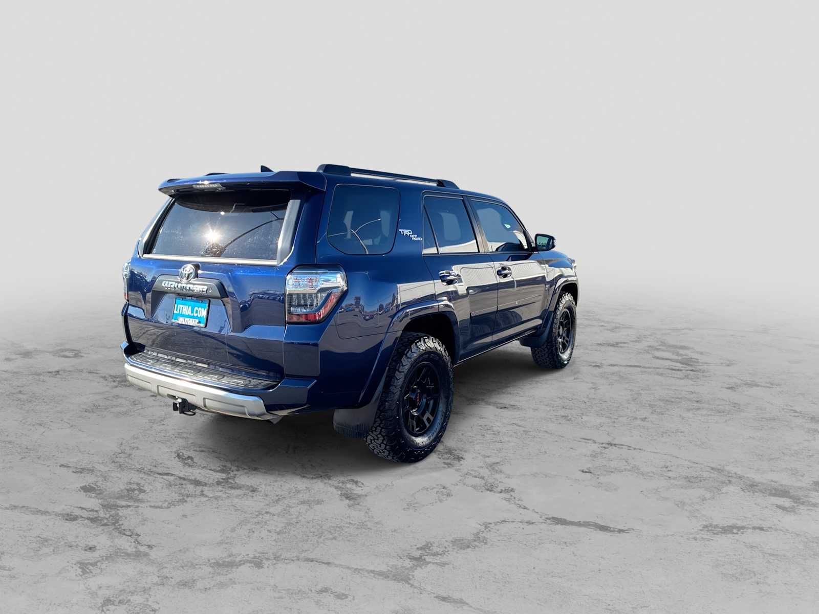 Thumbnail: 2020 Toyota 4Runner - 8