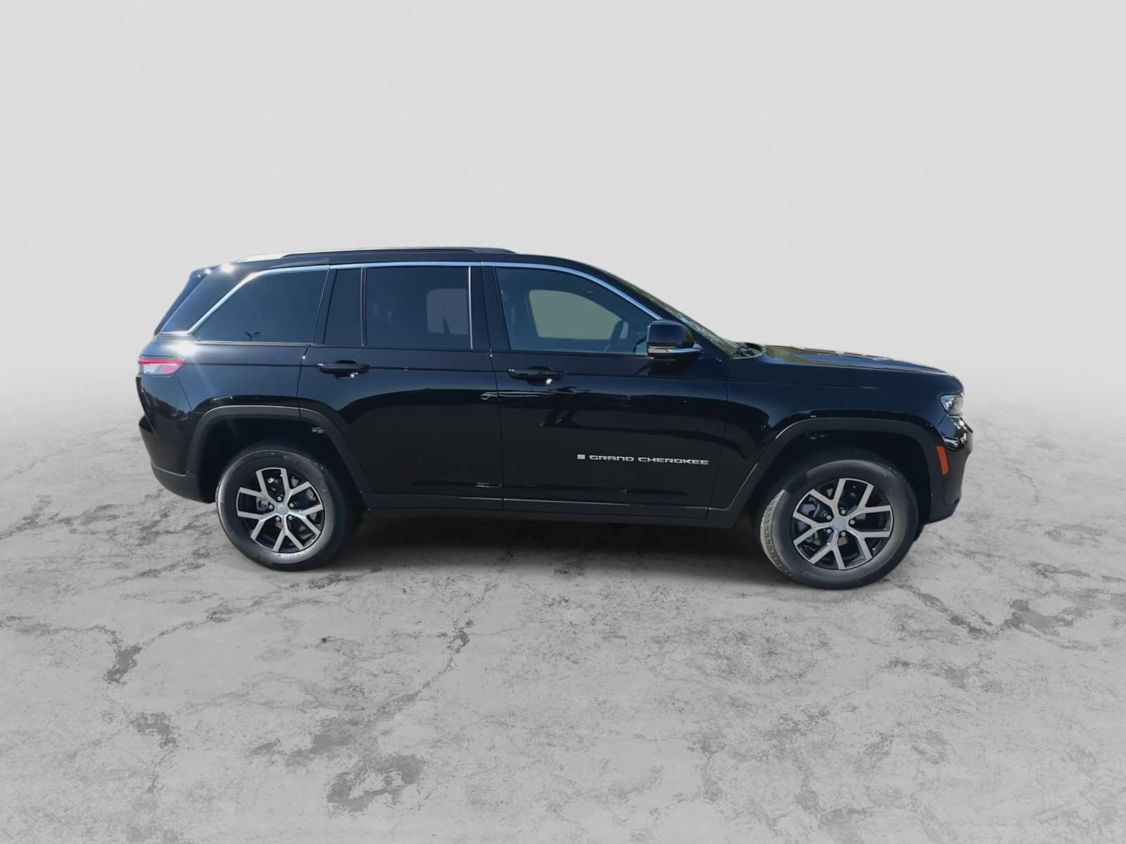 Thumbnail: 2025 Jeep Grand Cherokee - 9