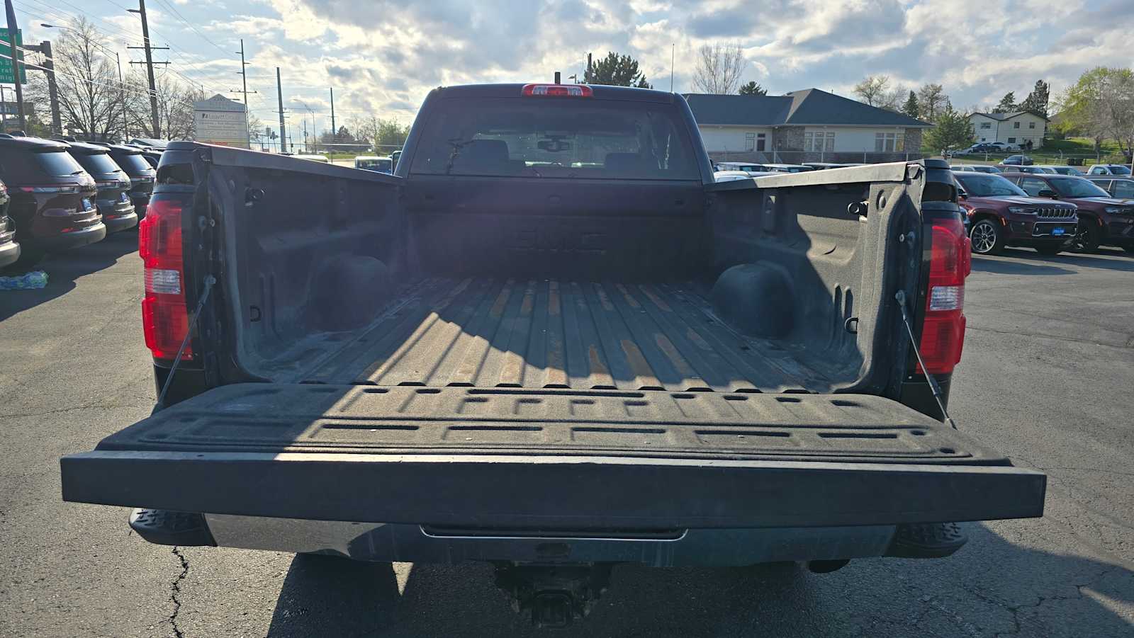 Thumbnail: 2018 GMC Sierra 2500 - 8