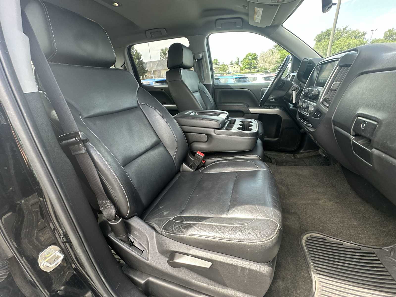 Thumbnail: 2018 Chevrolet Silverado 1500 - 24