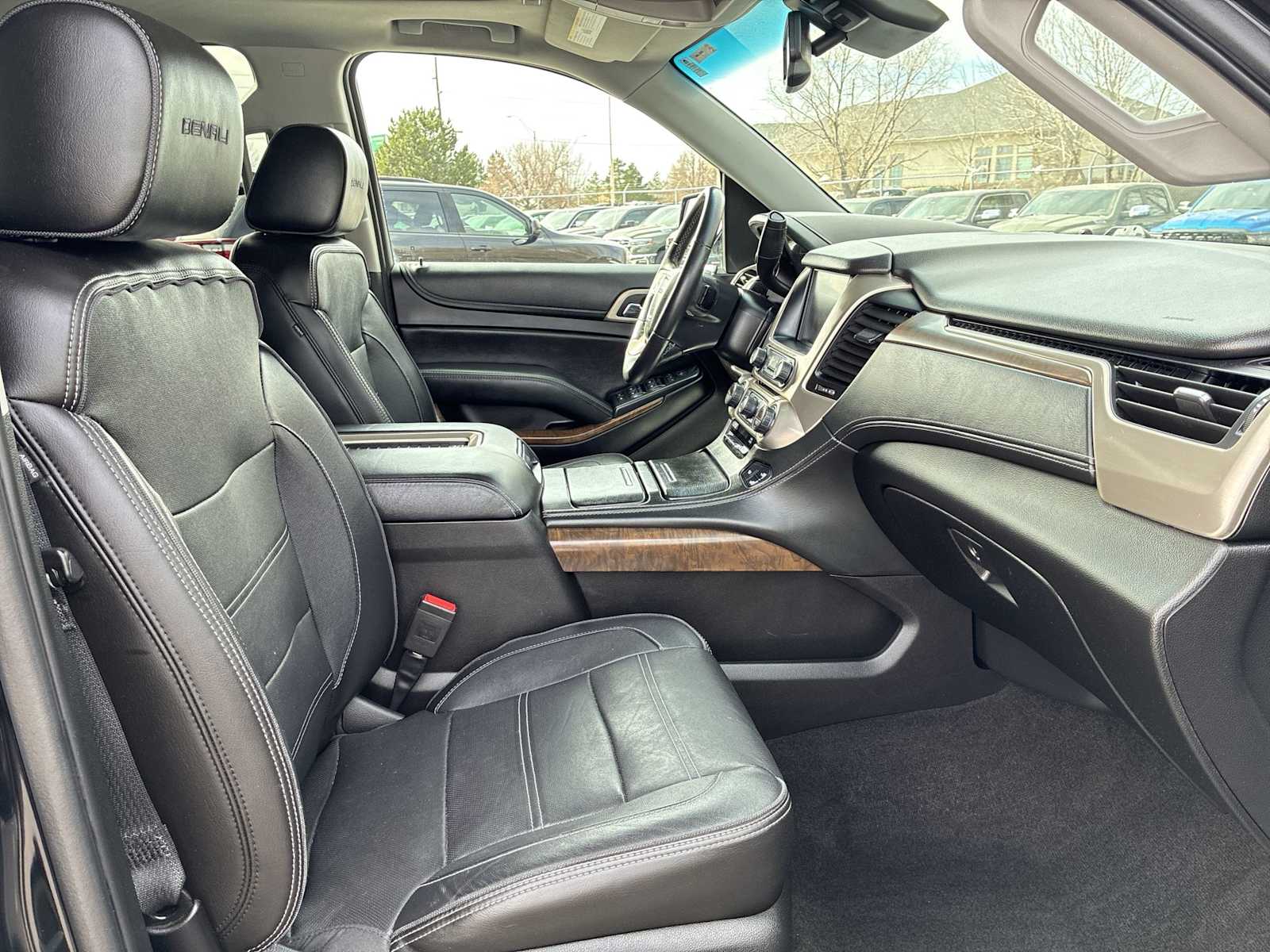 Thumbnail: 2018 GMC Yukon XL - 27