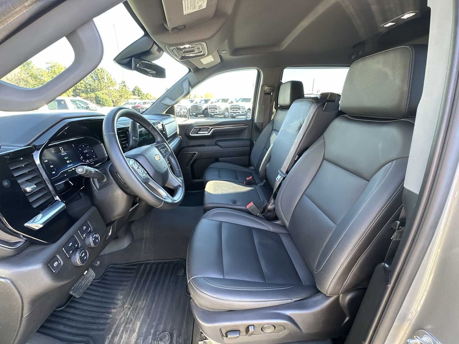 Thumbnail: 2023 Chevrolet Silverado 1500 - 13