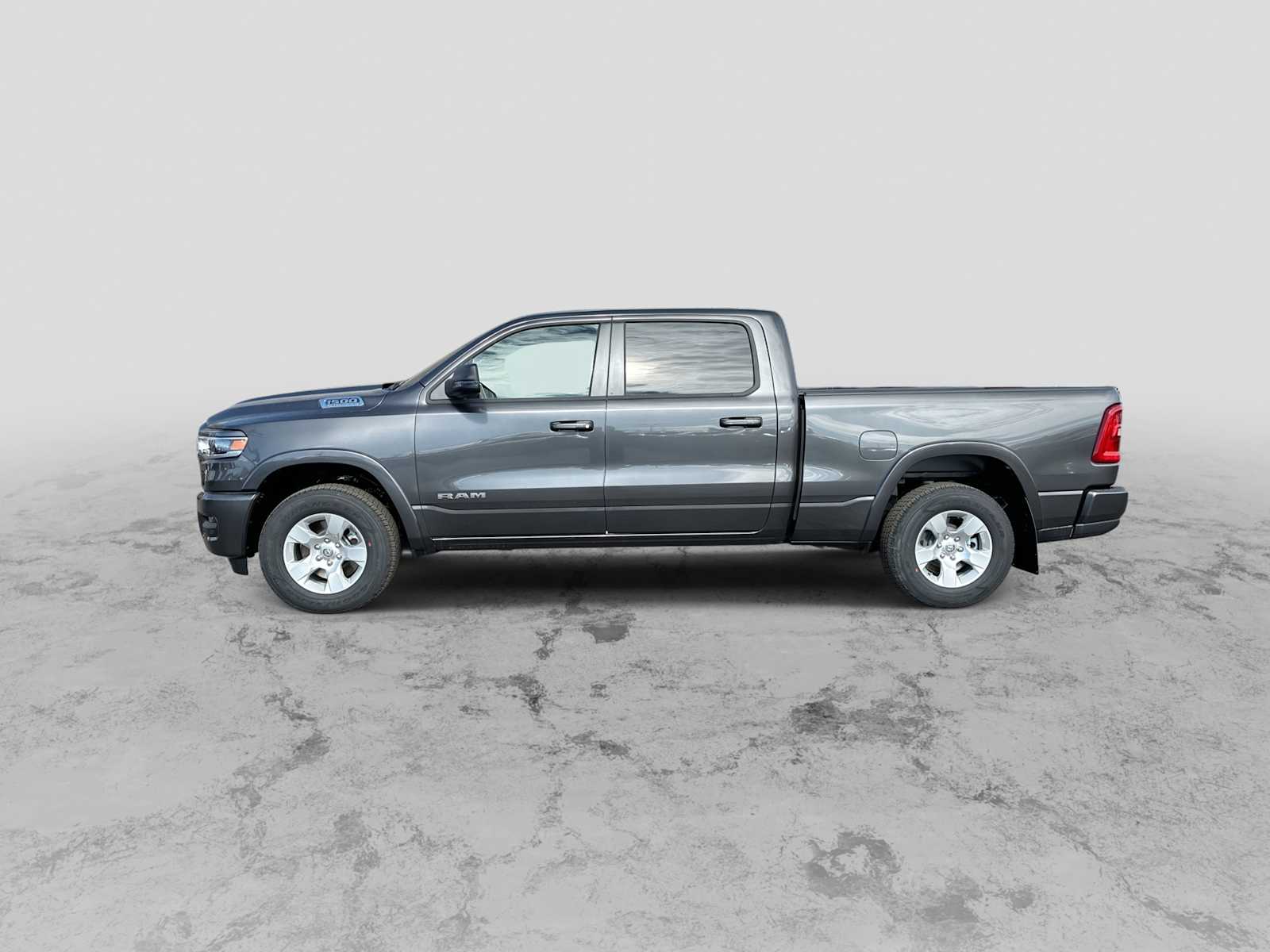 Thumbnail: 2026 RAM 1500 - 5