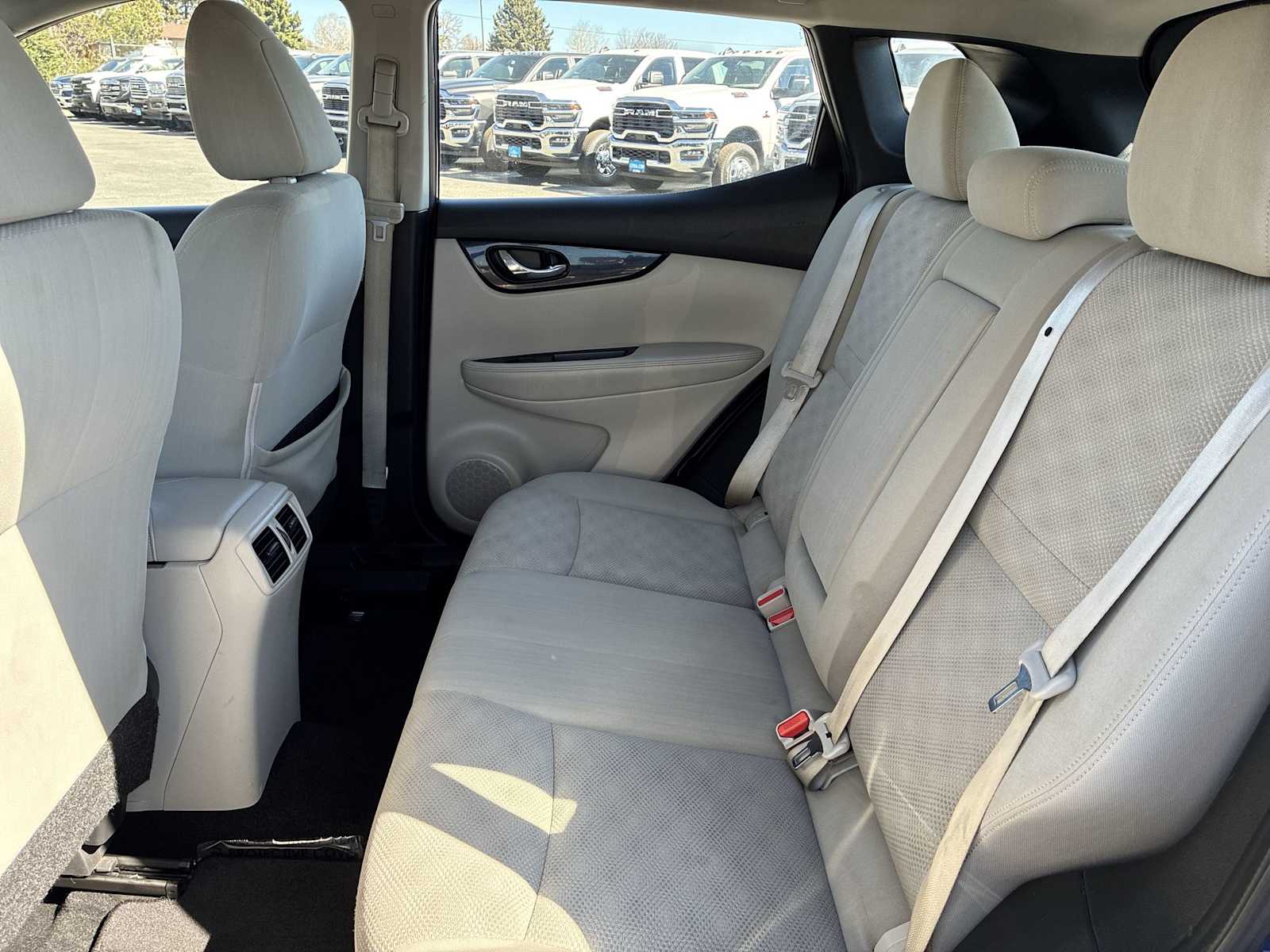 Thumbnail: 2019 Nissan Rogue Sport - 23