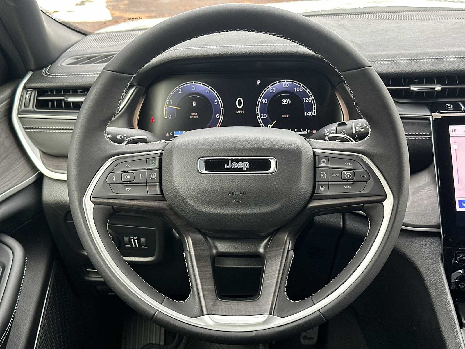 Thumbnail: 2025 Jeep Grand Cherokee - 11