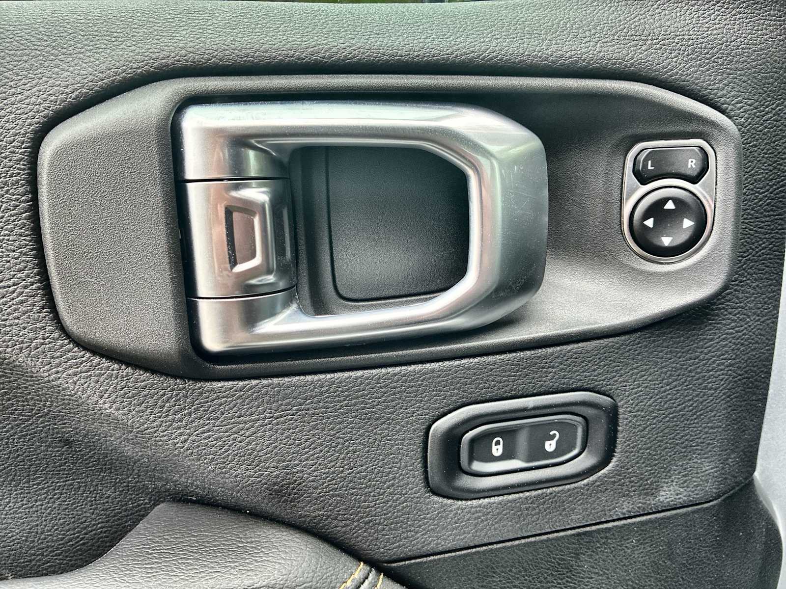 Thumbnail: 2023 Jeep Wrangler - 15