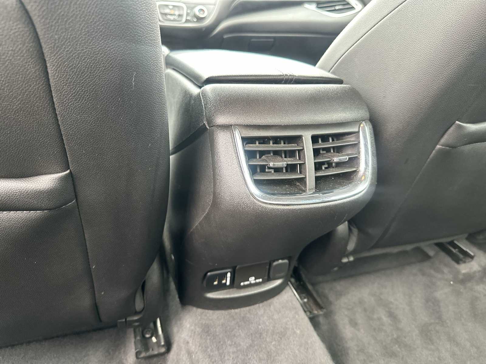 Thumbnail: 2016 Chevrolet Malibu - 20