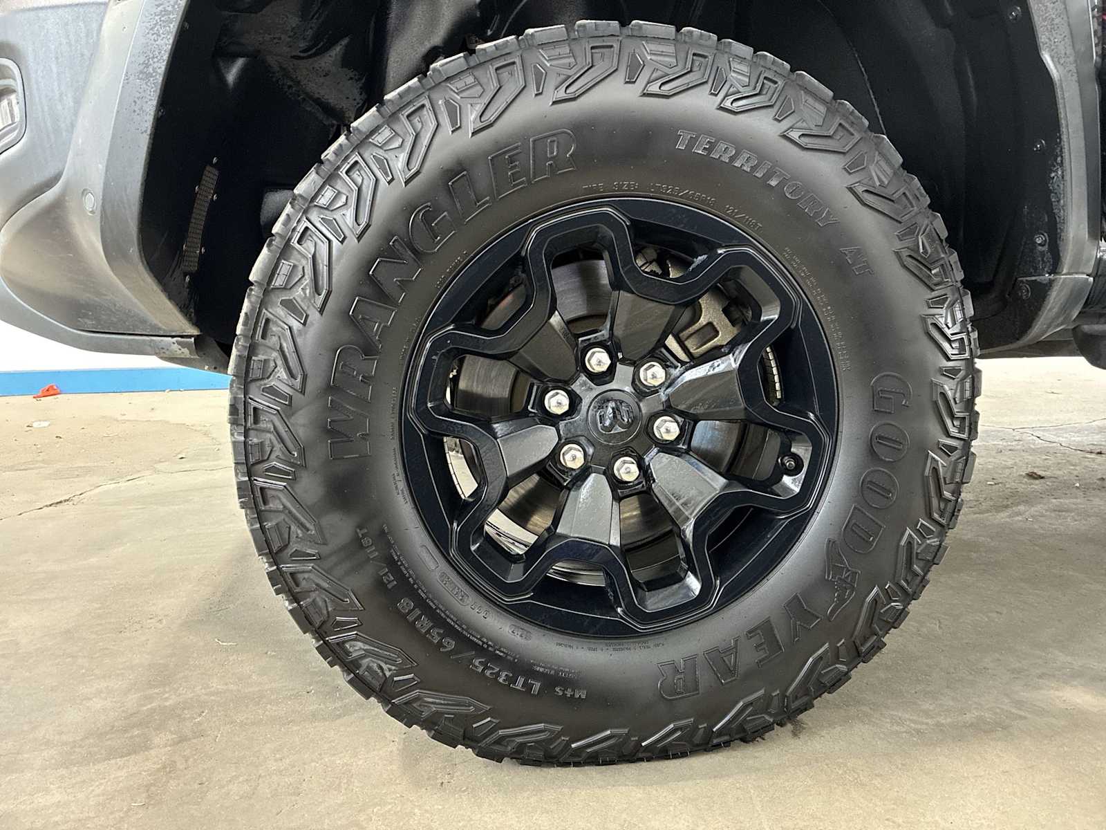 Thumbnail: 2021 RAM 1500 - 18