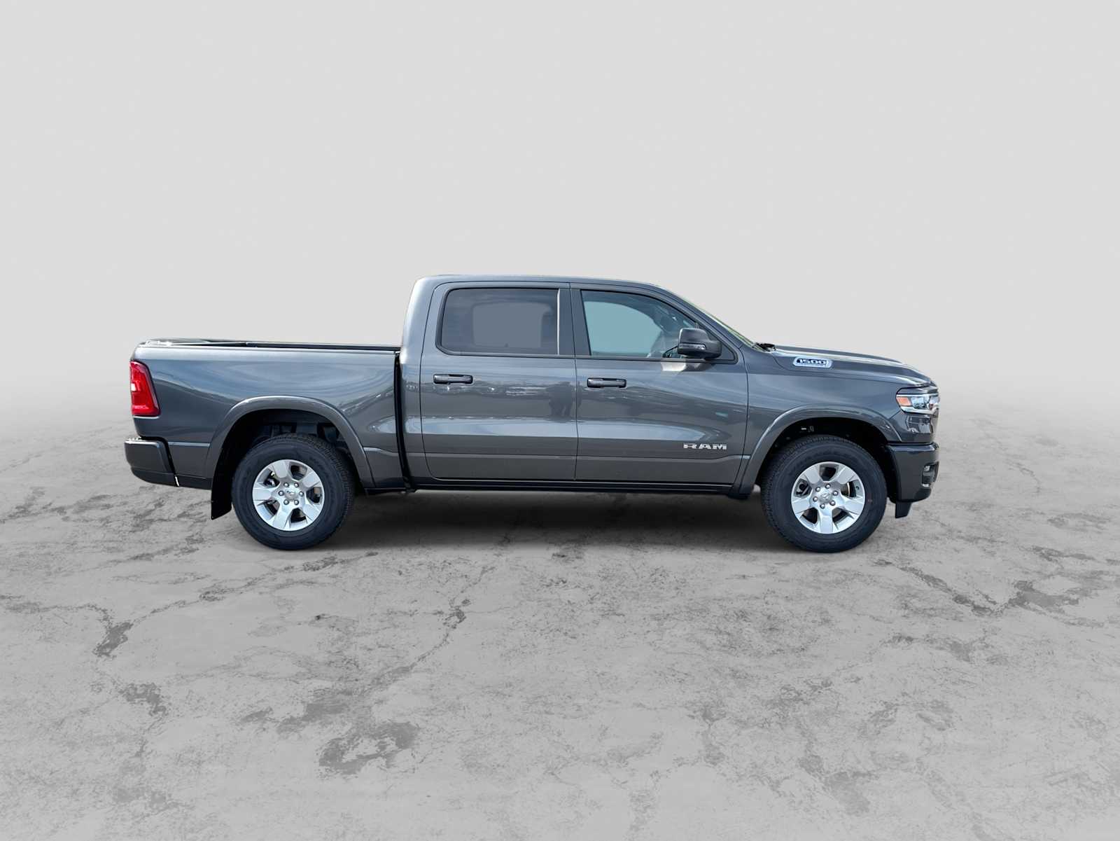 Thumbnail: 2026 RAM 1500 - 9
