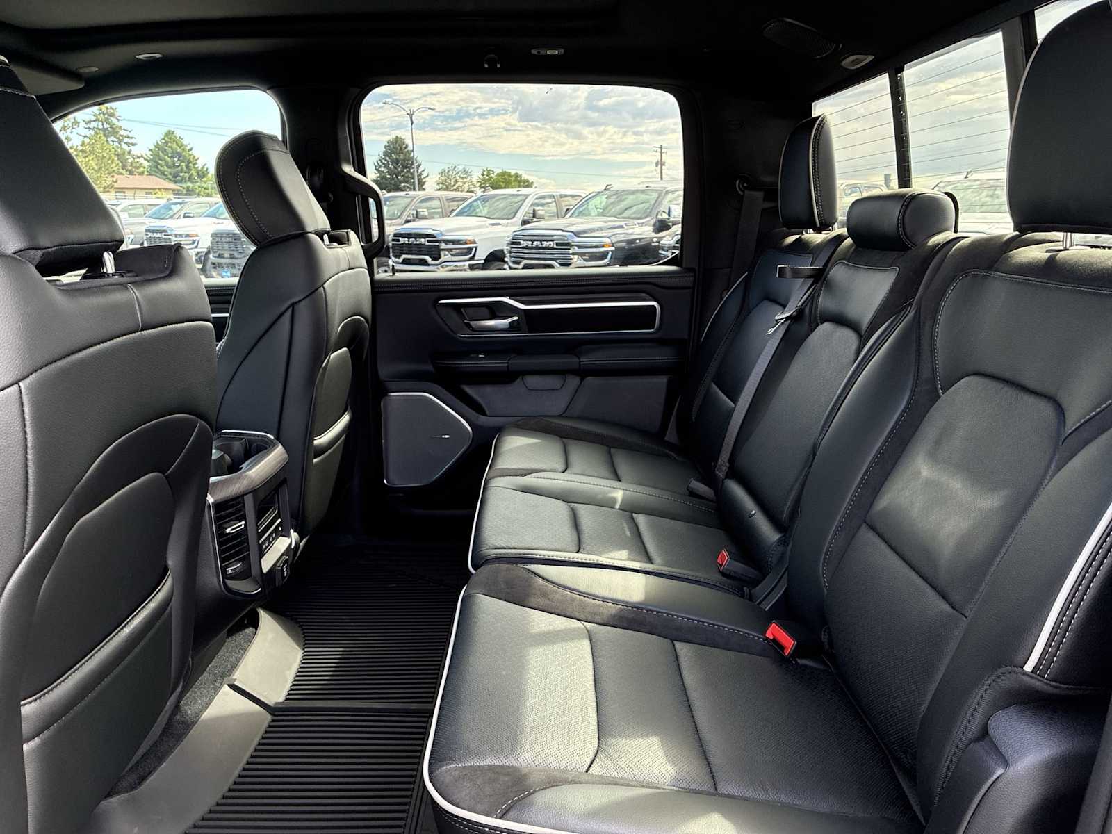 Thumbnail: 2026 RAM 1500 - 25