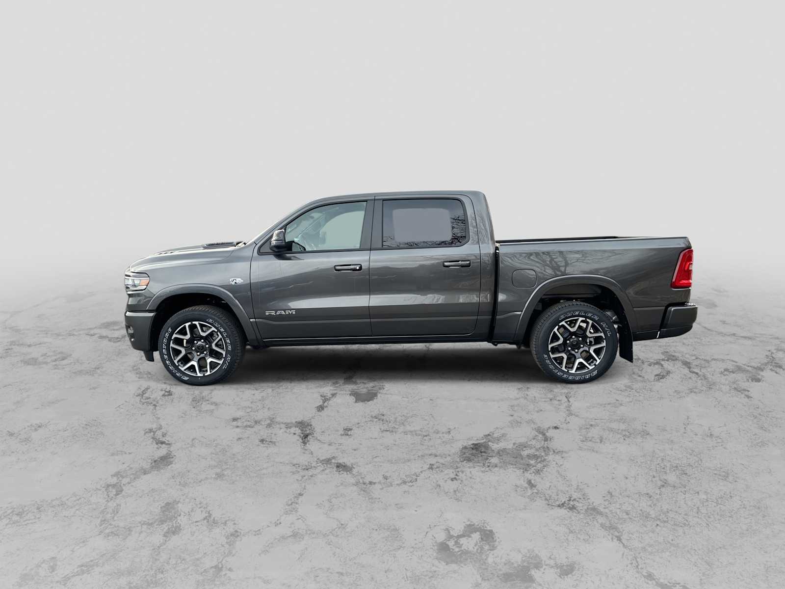 Thumbnail: 2026 RAM 1500 - 5