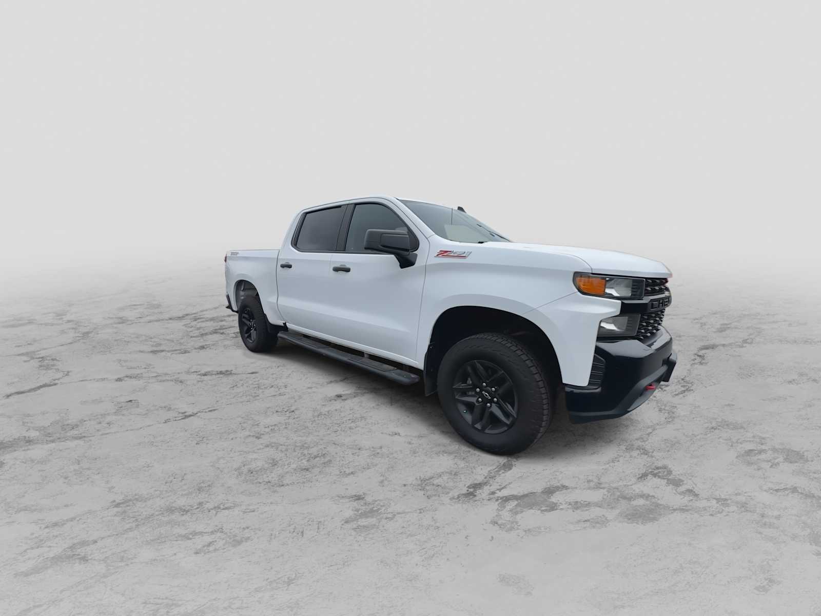 2021 Chevrolet Silverado 1500 Custom Trail Boss photo 2