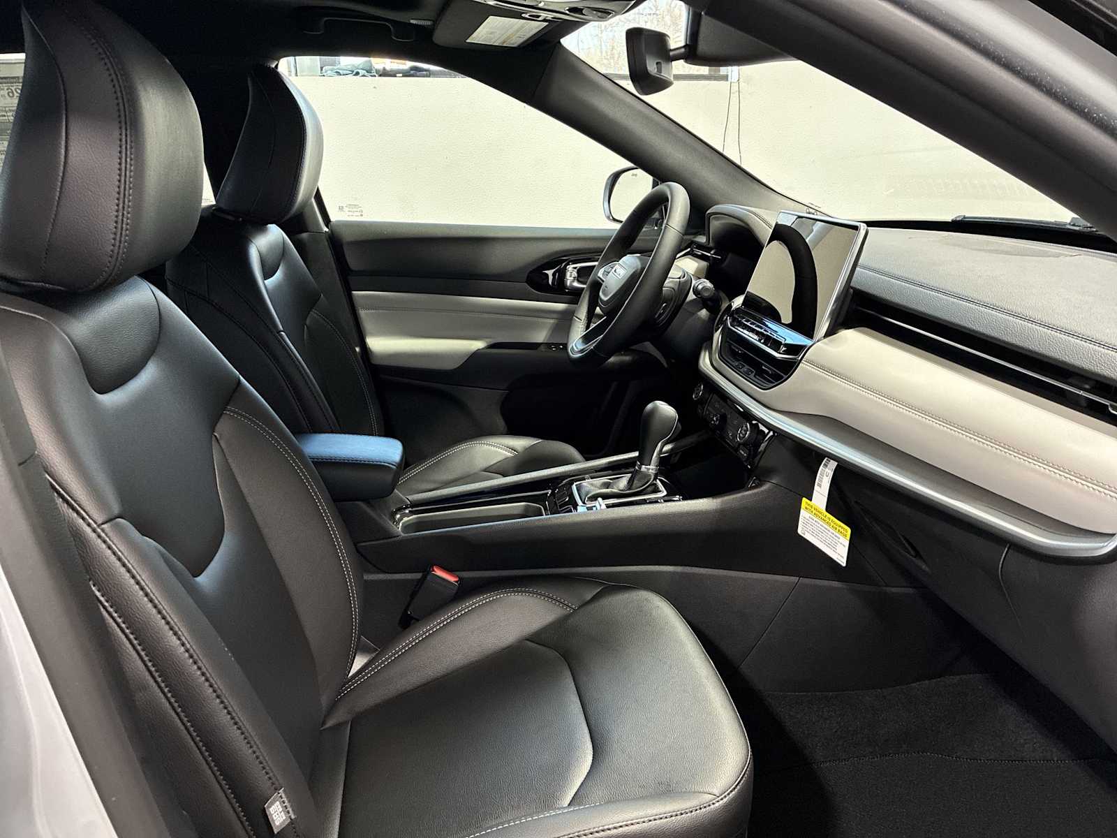 Thumbnail: 2026 Jeep Compass - 26