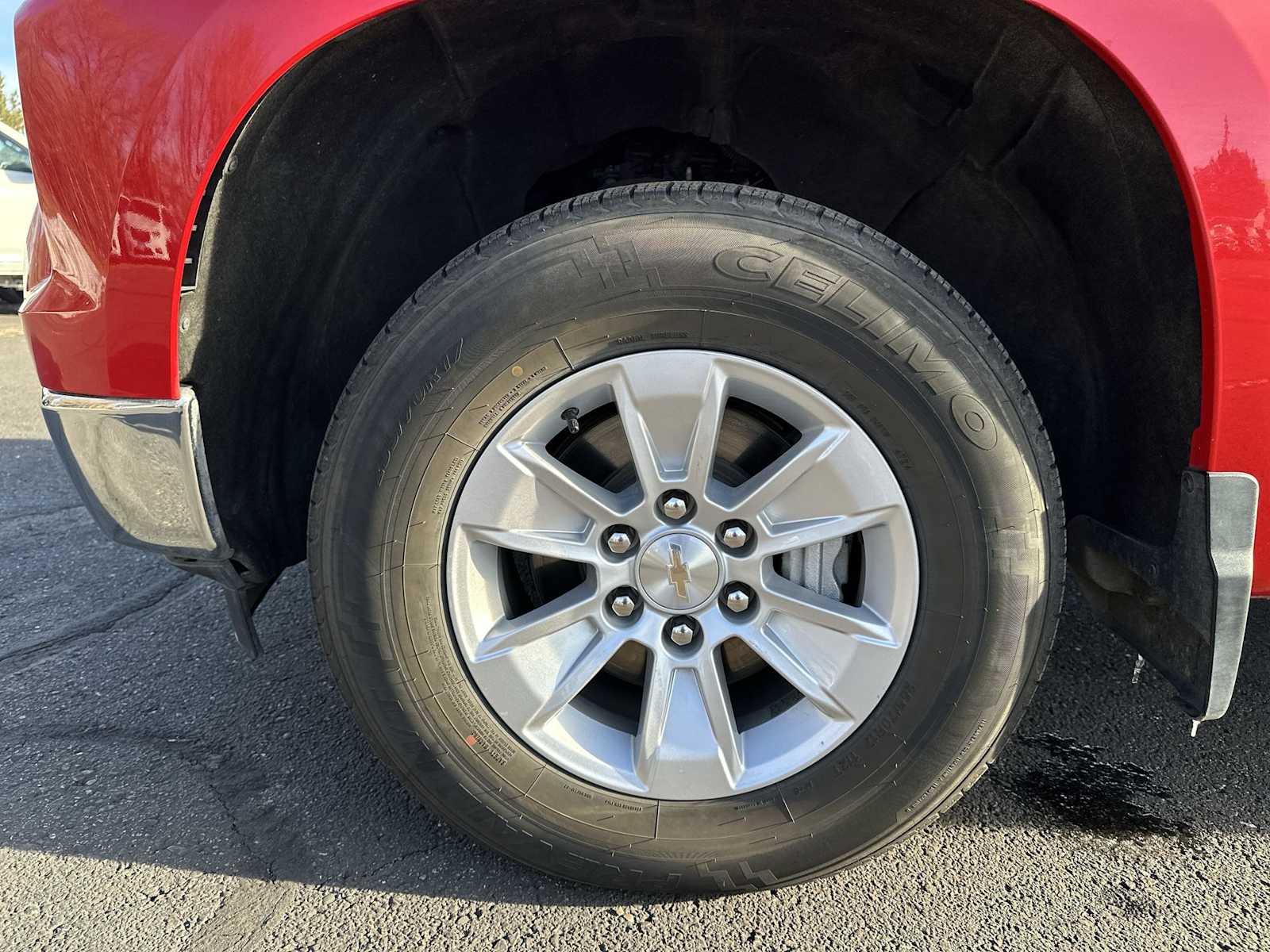 Thumbnail: 2023 Chevrolet Silverado 1500 - 17