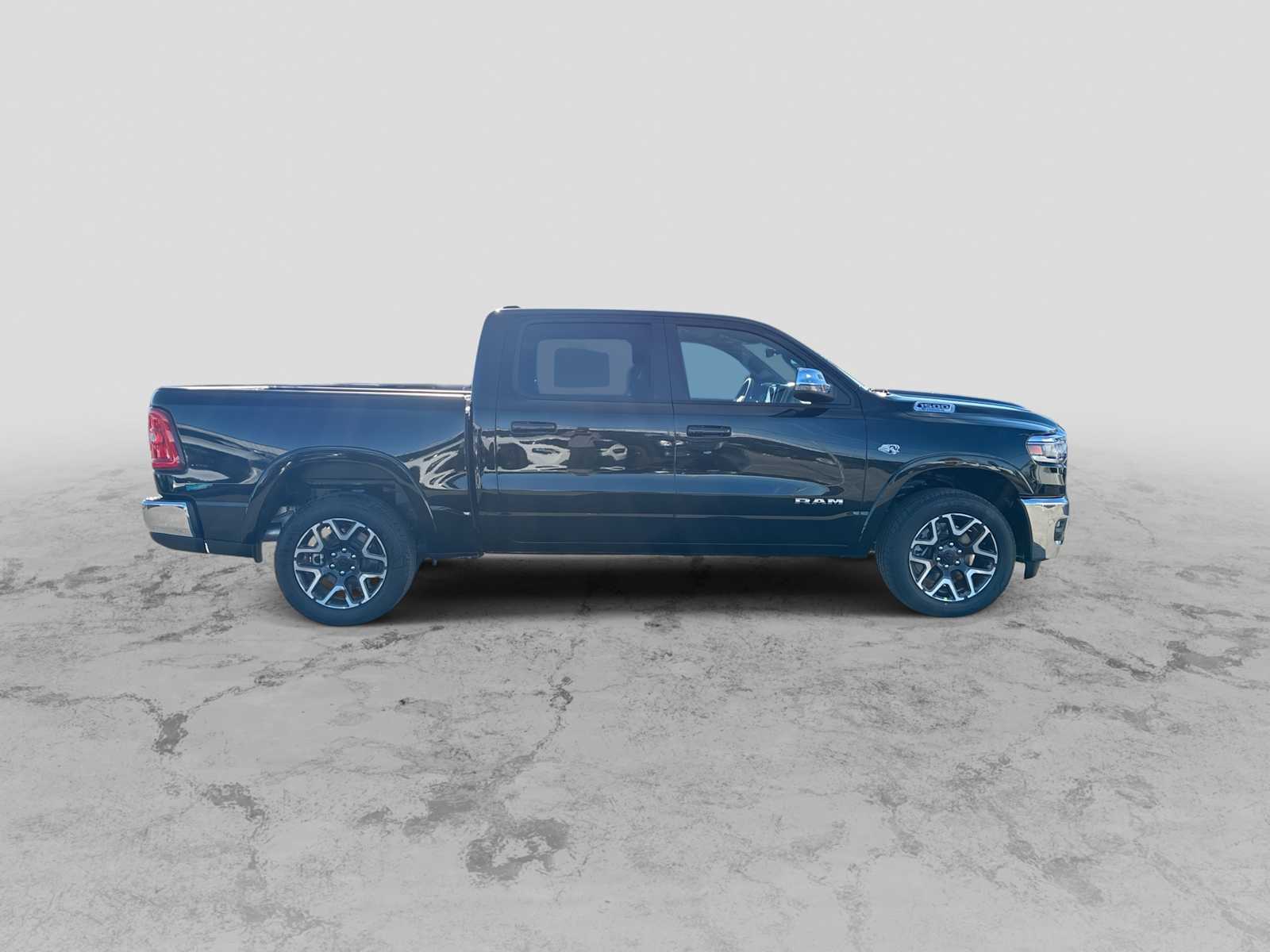 Thumbnail: 2026 RAM 1500 - 9