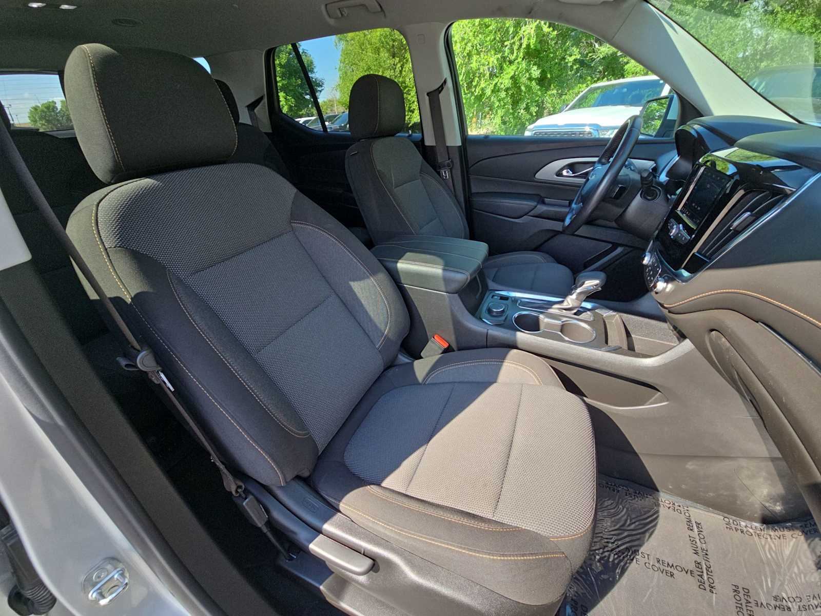 2021 Chevrolet Traverse LT 24