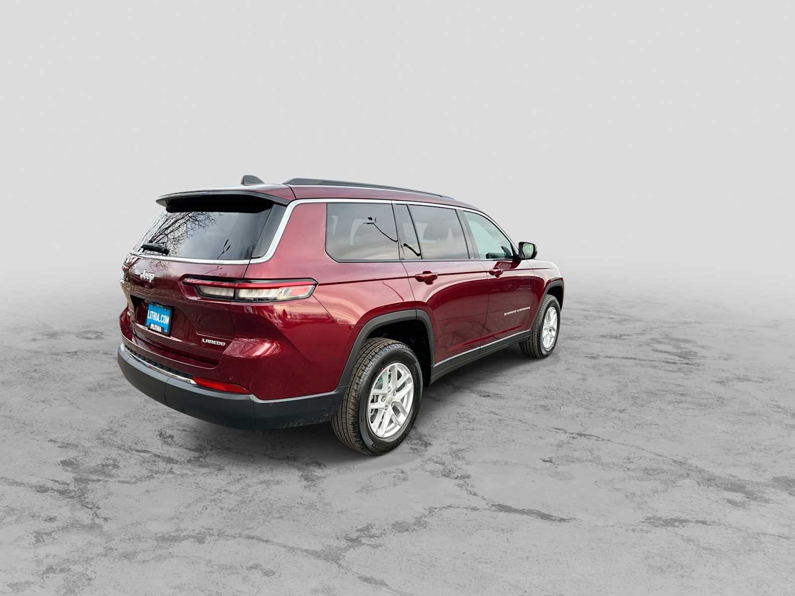 Thumbnail: 2026 Jeep Grand Cherokee - 8