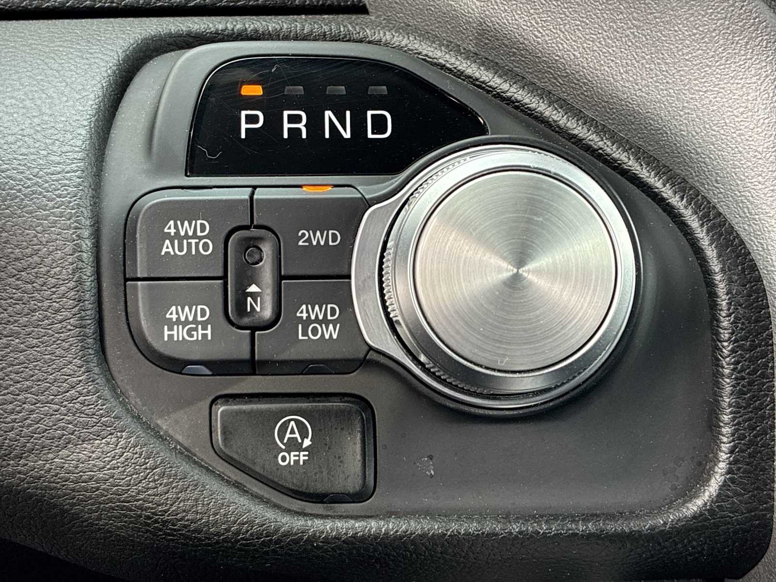 Thumbnail: 2025 RAM 1500 - 21