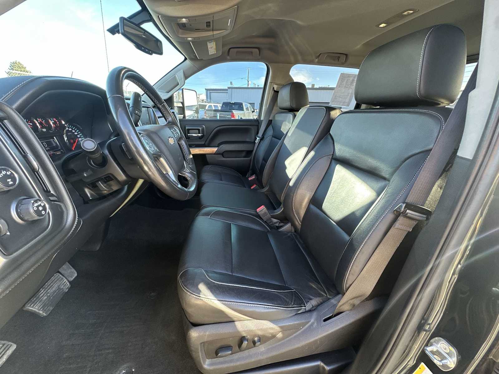 Thumbnail: 2018 Chevrolet Silverado 2500 - 13