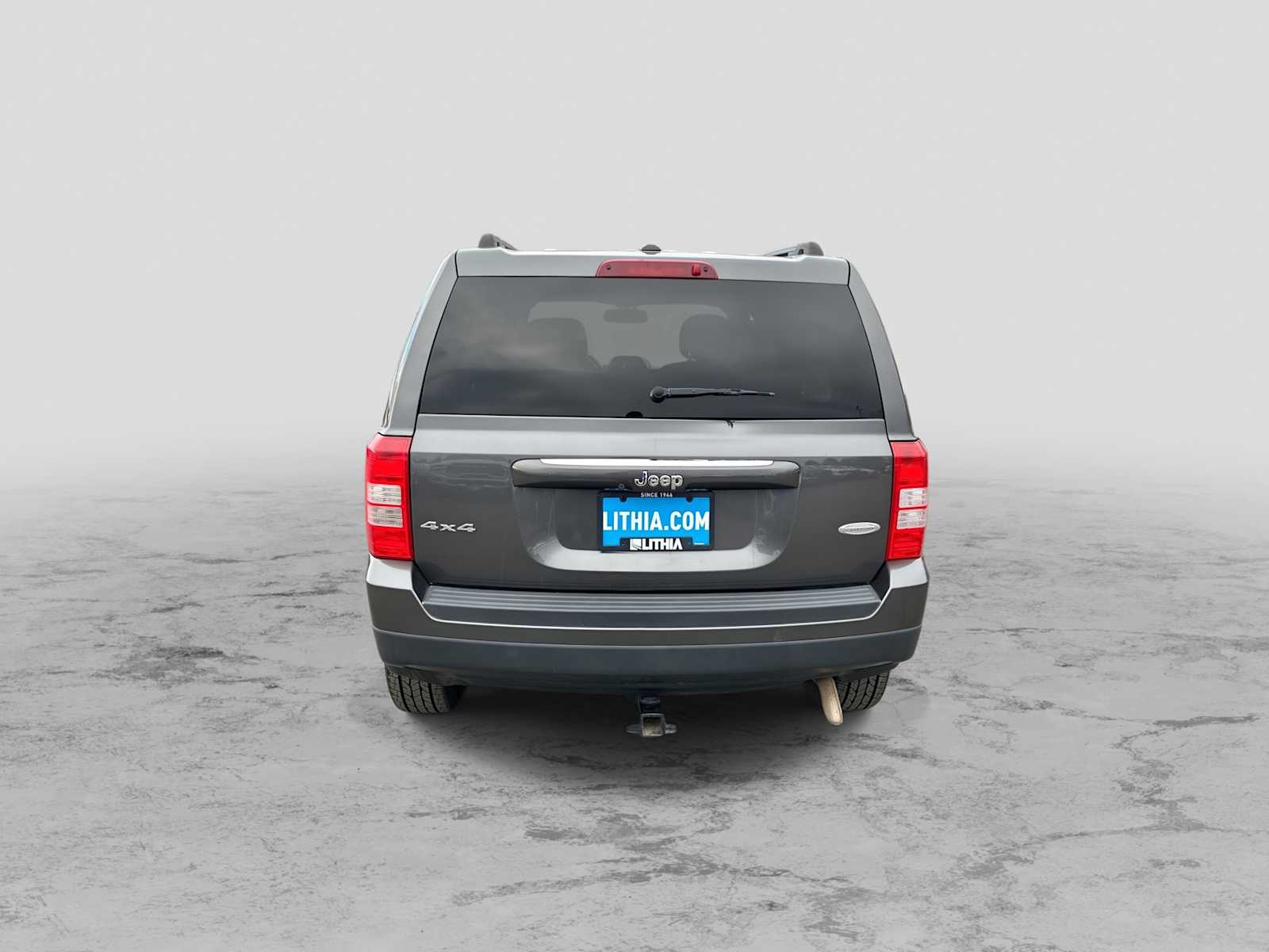 Thumbnail: 2016 Jeep Patriot - 7